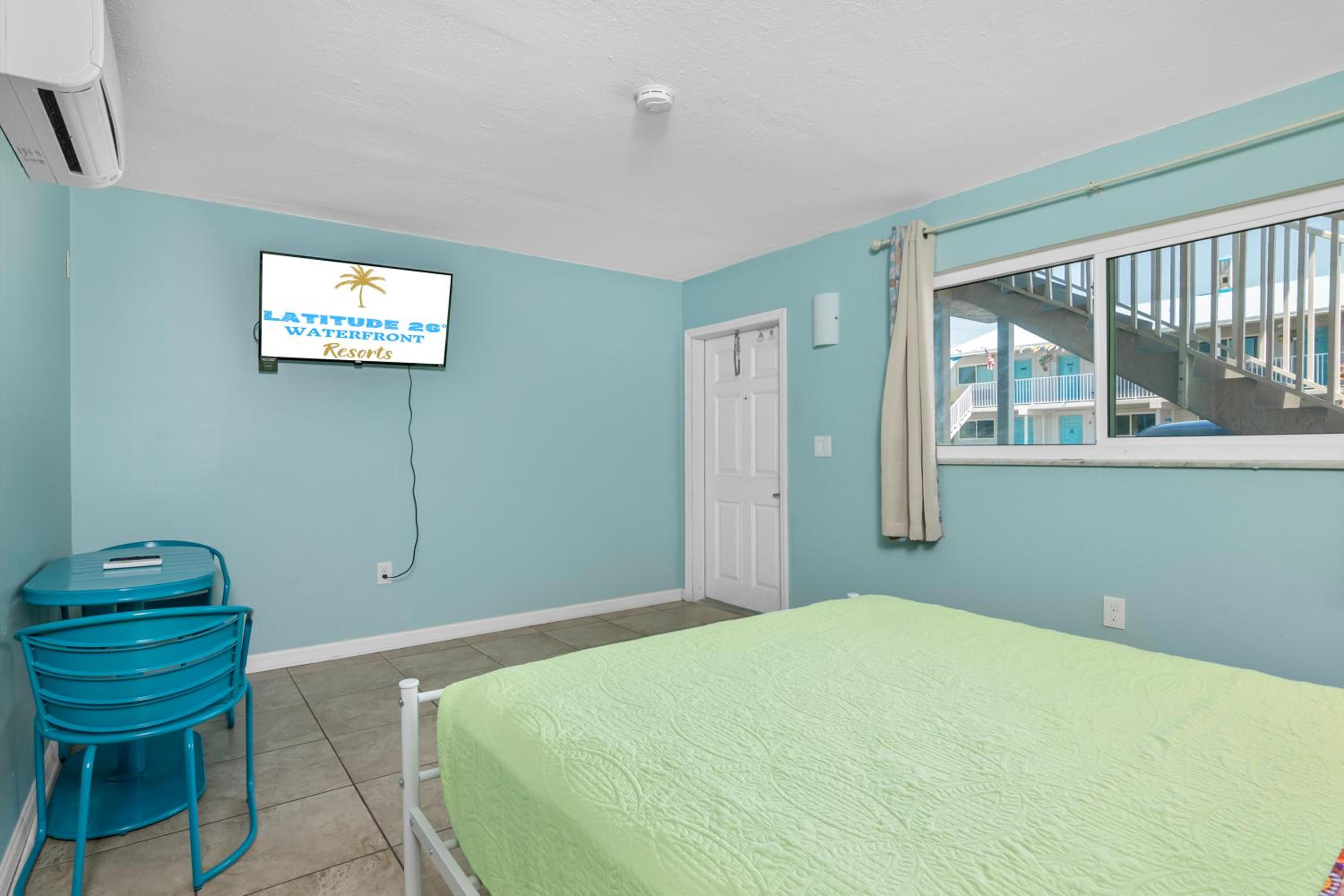 Two-Bedroom King Suite - Photo 3