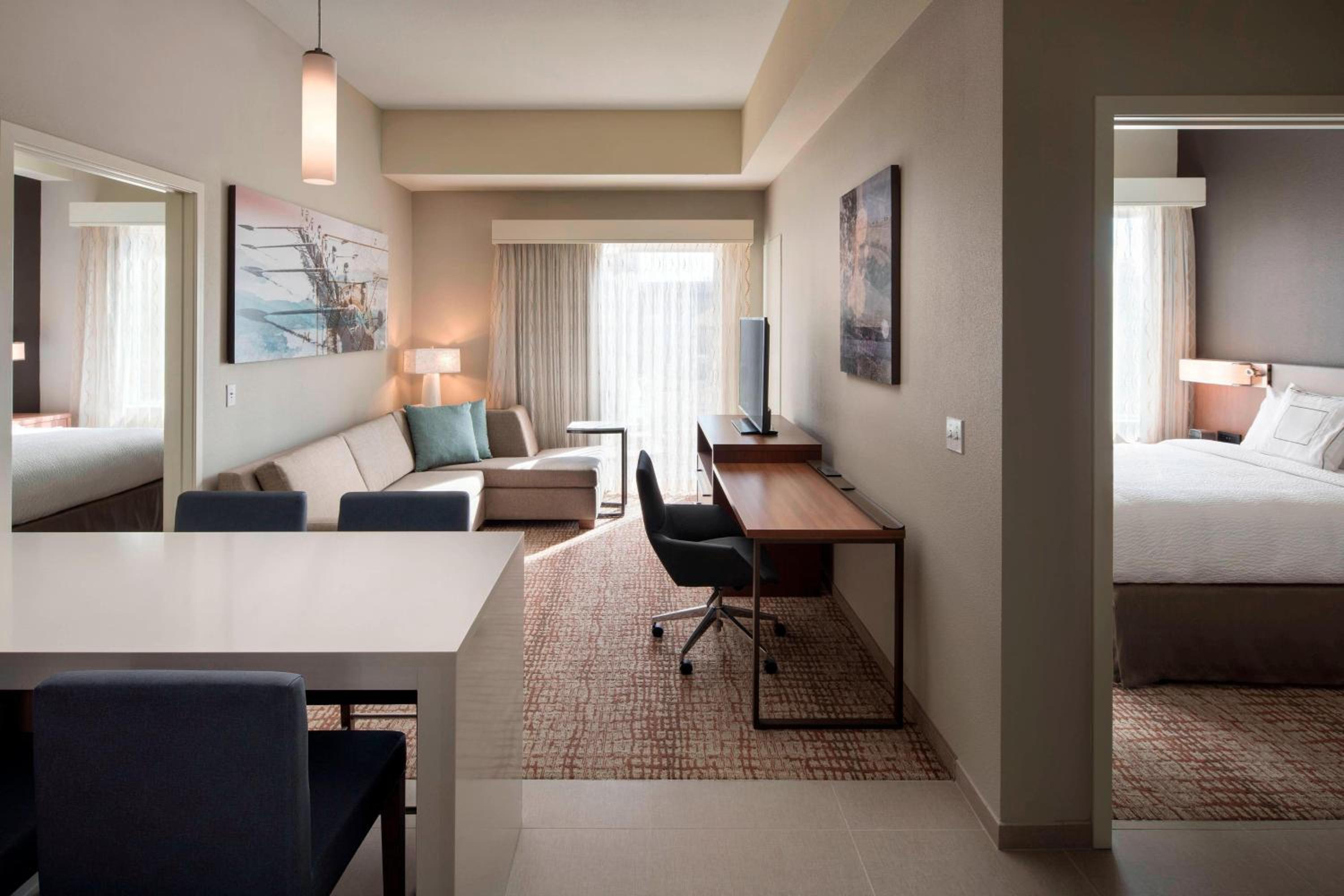 Two-Bedroom Suite - Photo 1