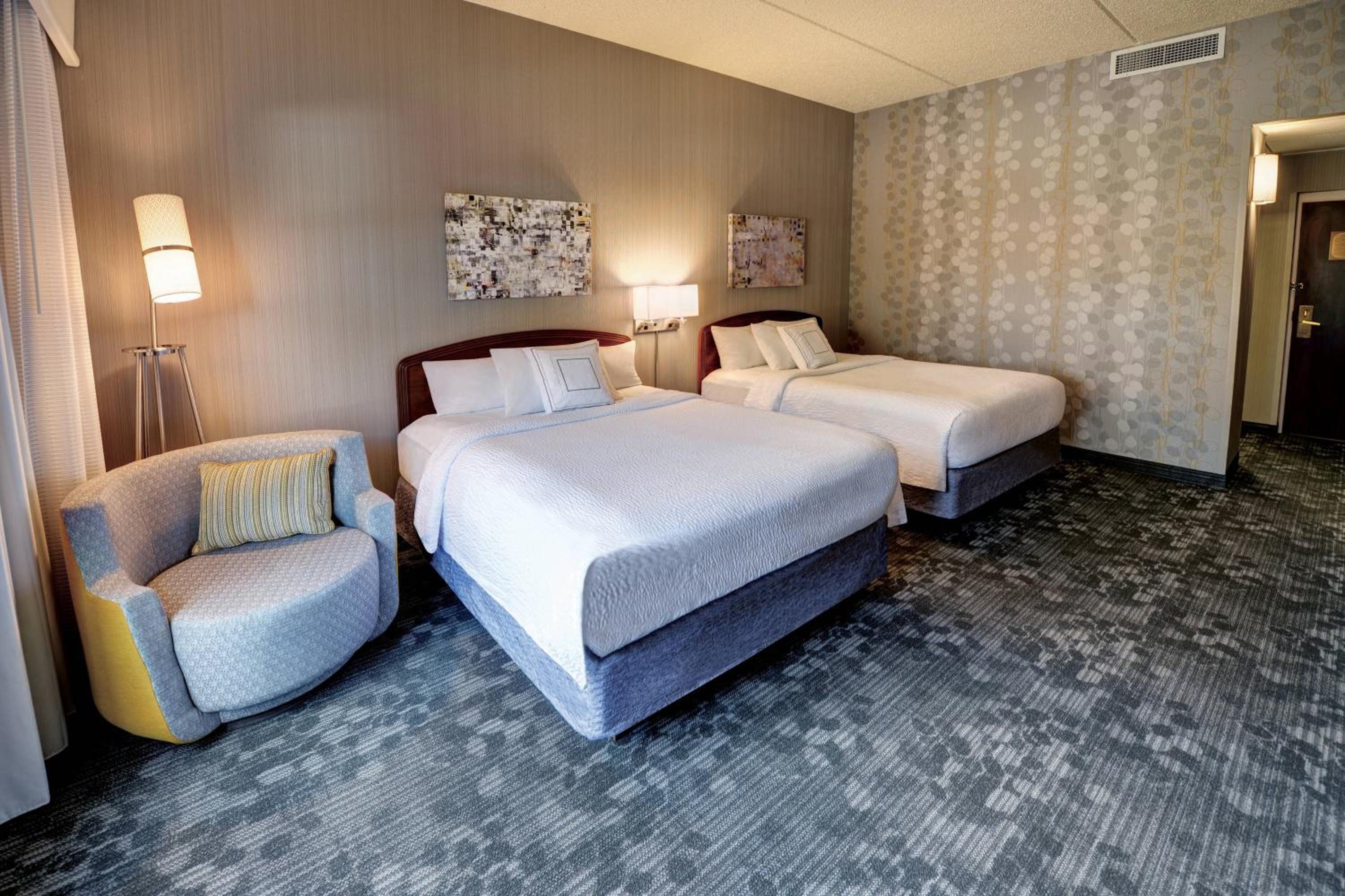 Guest room, 2 Queen - Photo 1