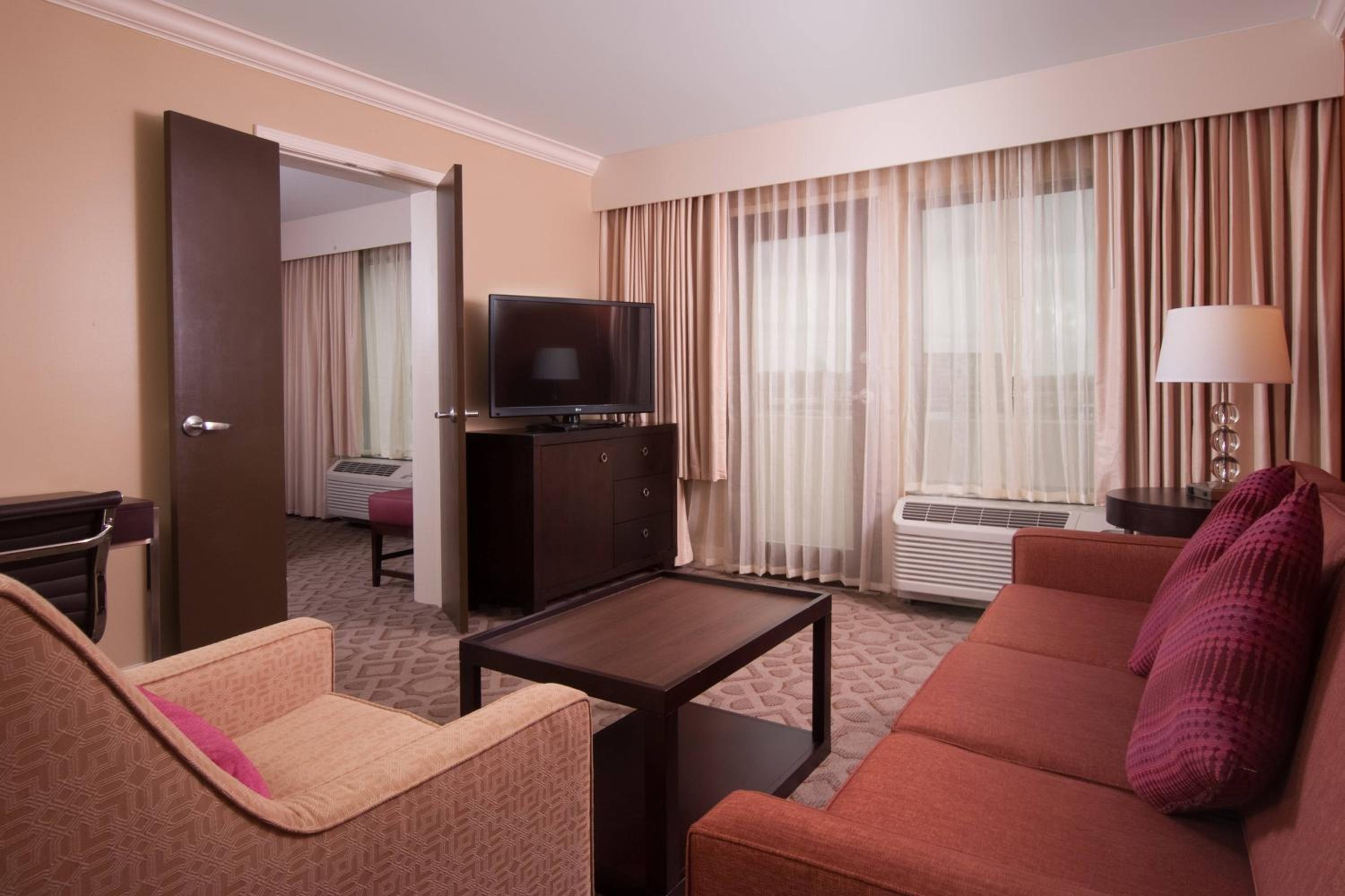 Queen Room with Two Queen Beds and Adapted Tub - Mobility and Hearing Accessible