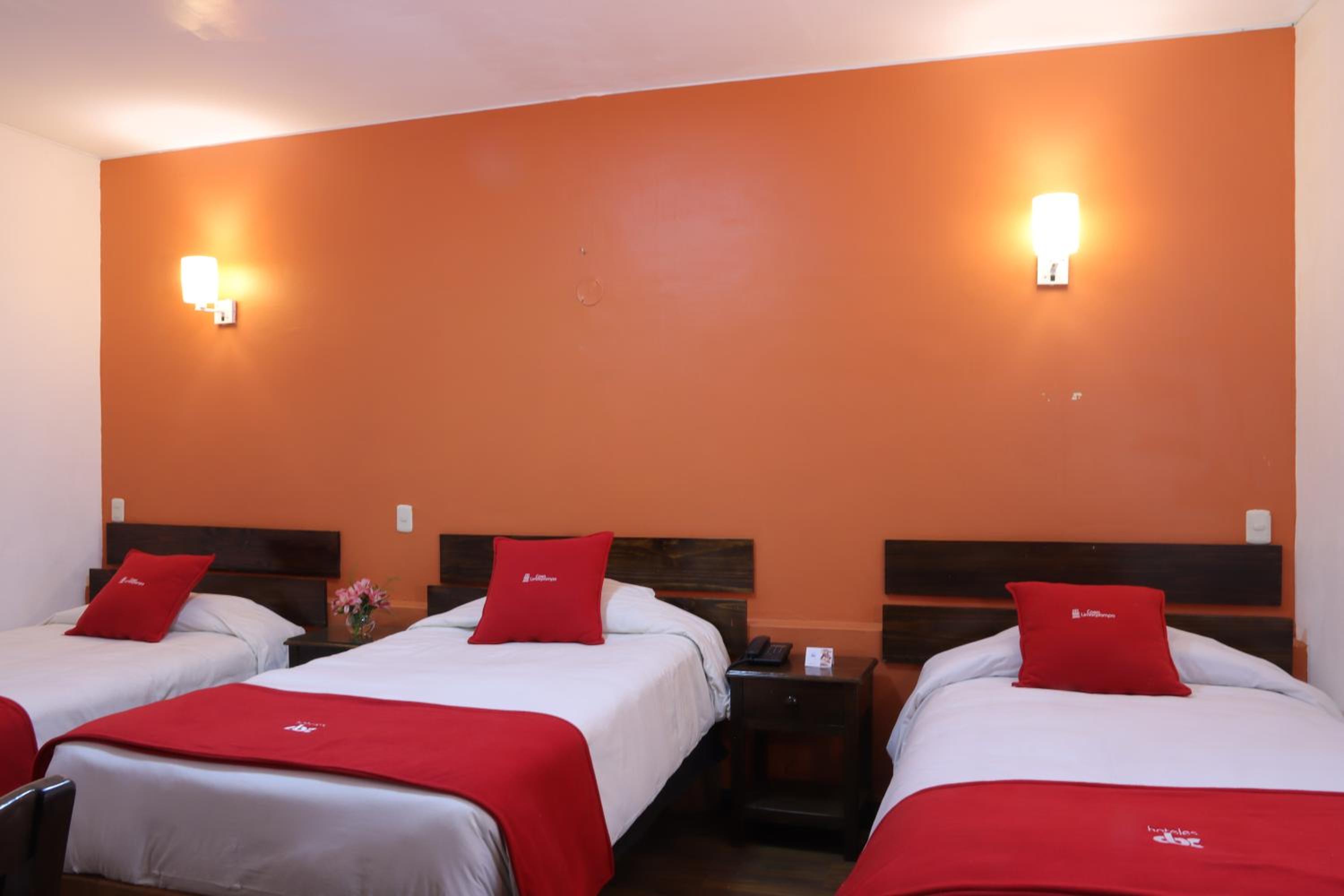 Standard Triple Room - Photo 1