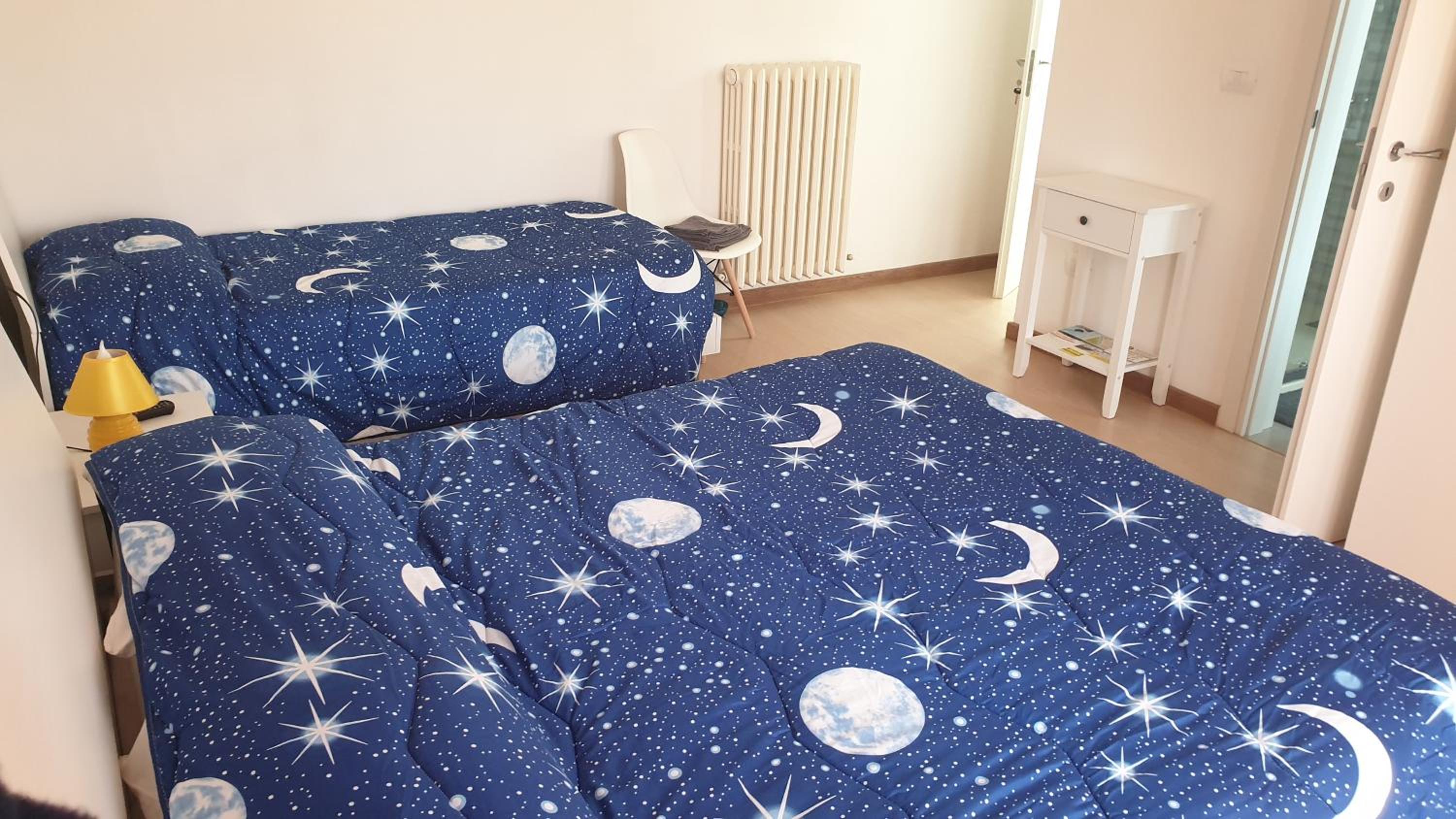Deluxe Double Room with Extra Bed - Photo 5