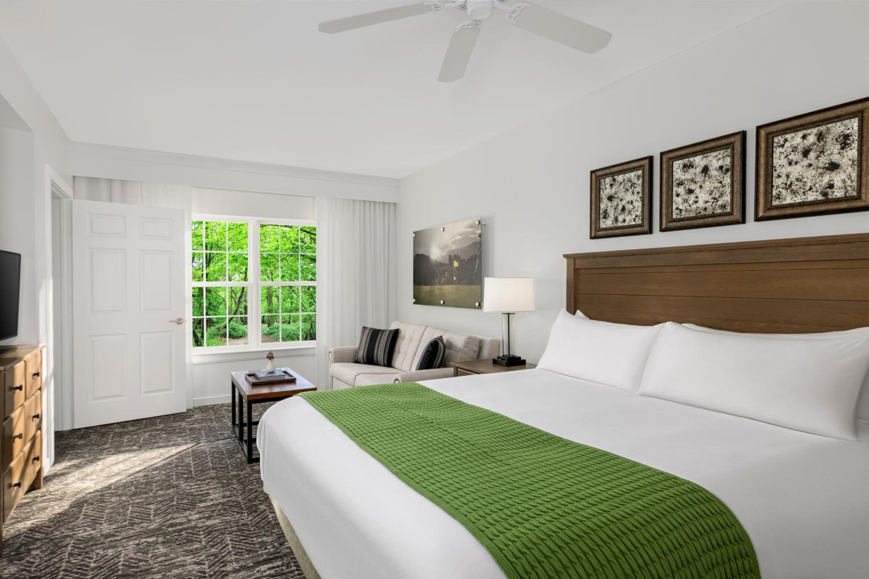 Two-Bedroom Villa with Two King Beds, Two Sofa Beds and Balcony - Photo 6