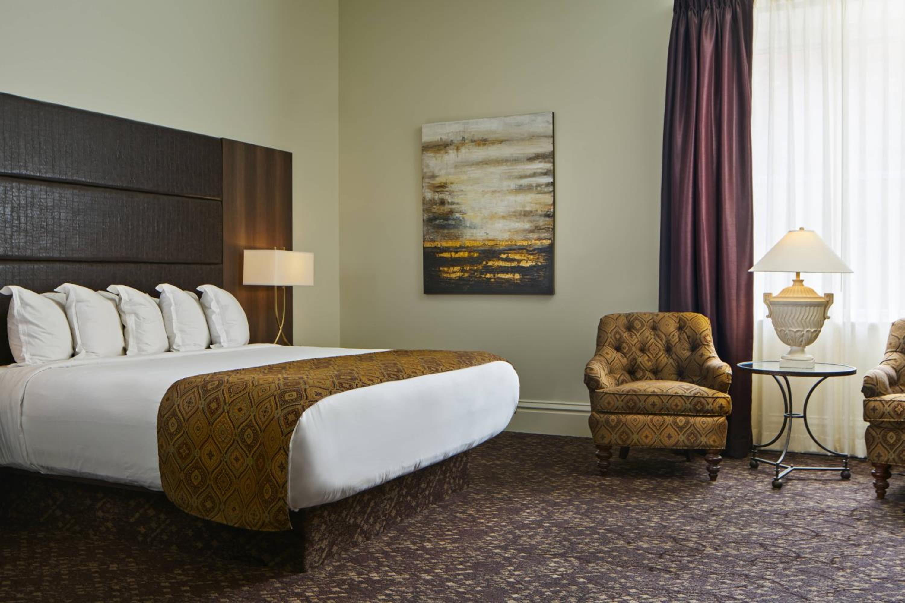 Larger Guest room, 1 King - Photo 1