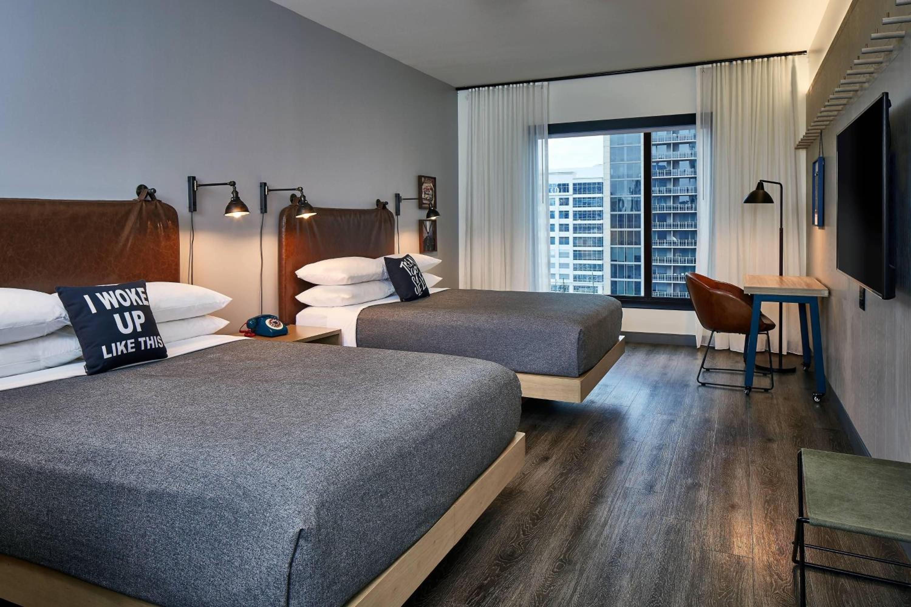 Queen Room with Two Queen Beds - High Floor - Photo 1