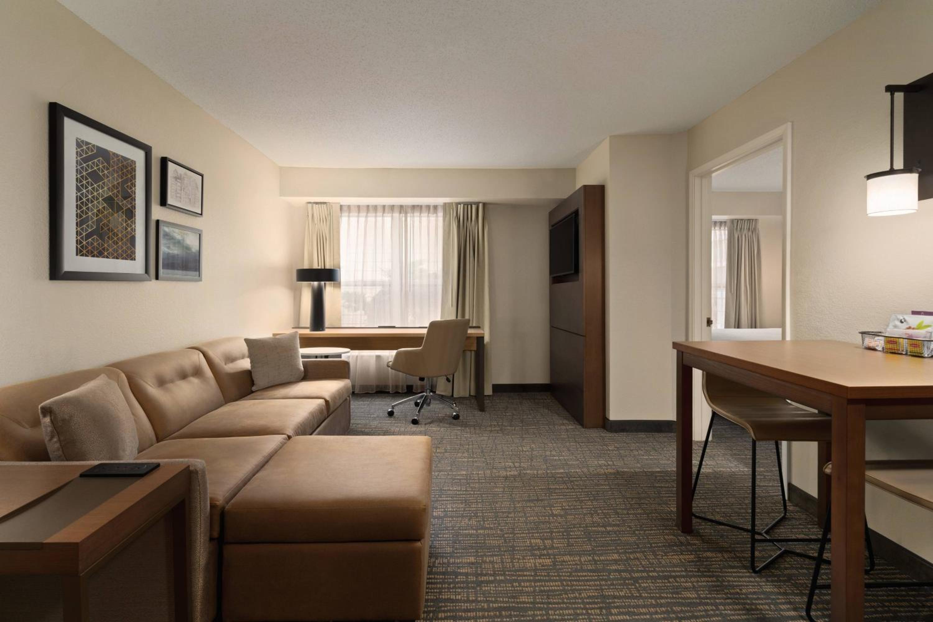 One-Bedroom Queen Suite with Sofa Bed - Photo 1