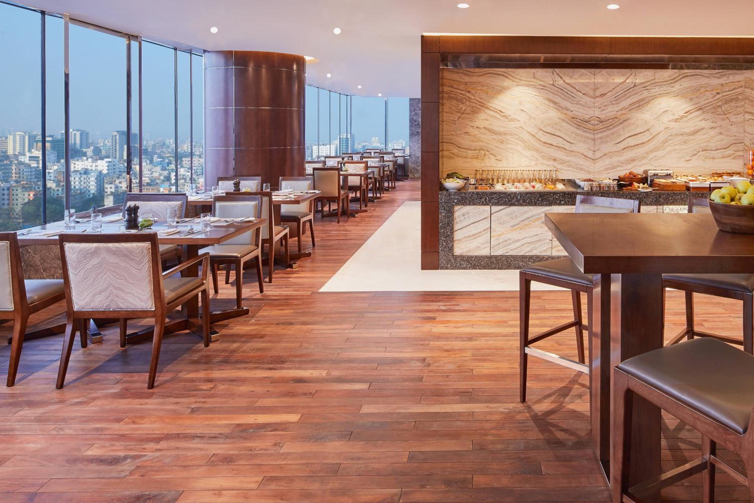 Club Twin, Club lounge access, Guest room, 2 Twins - Photo 2