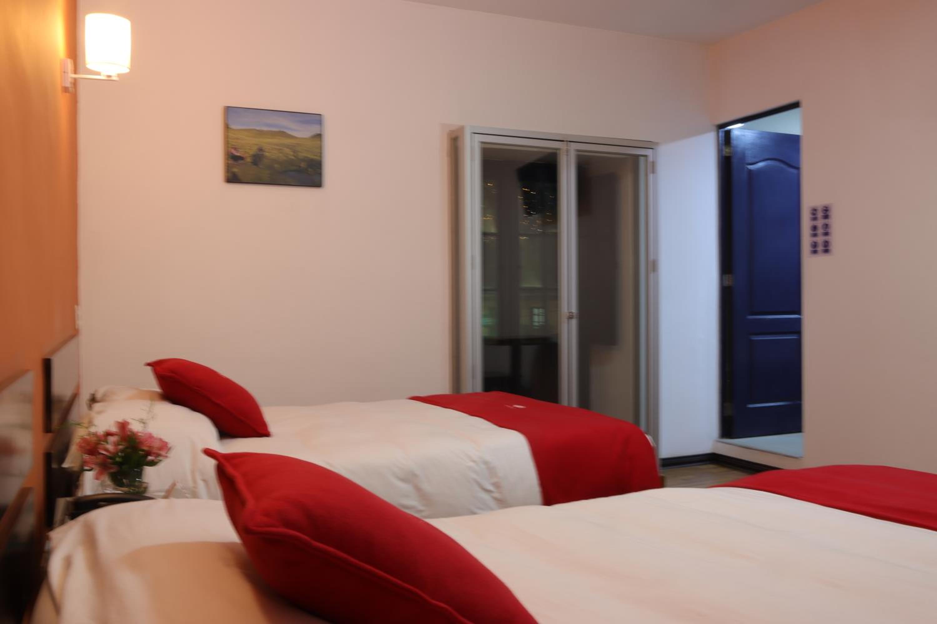 Superior Twin Room - Photo 7