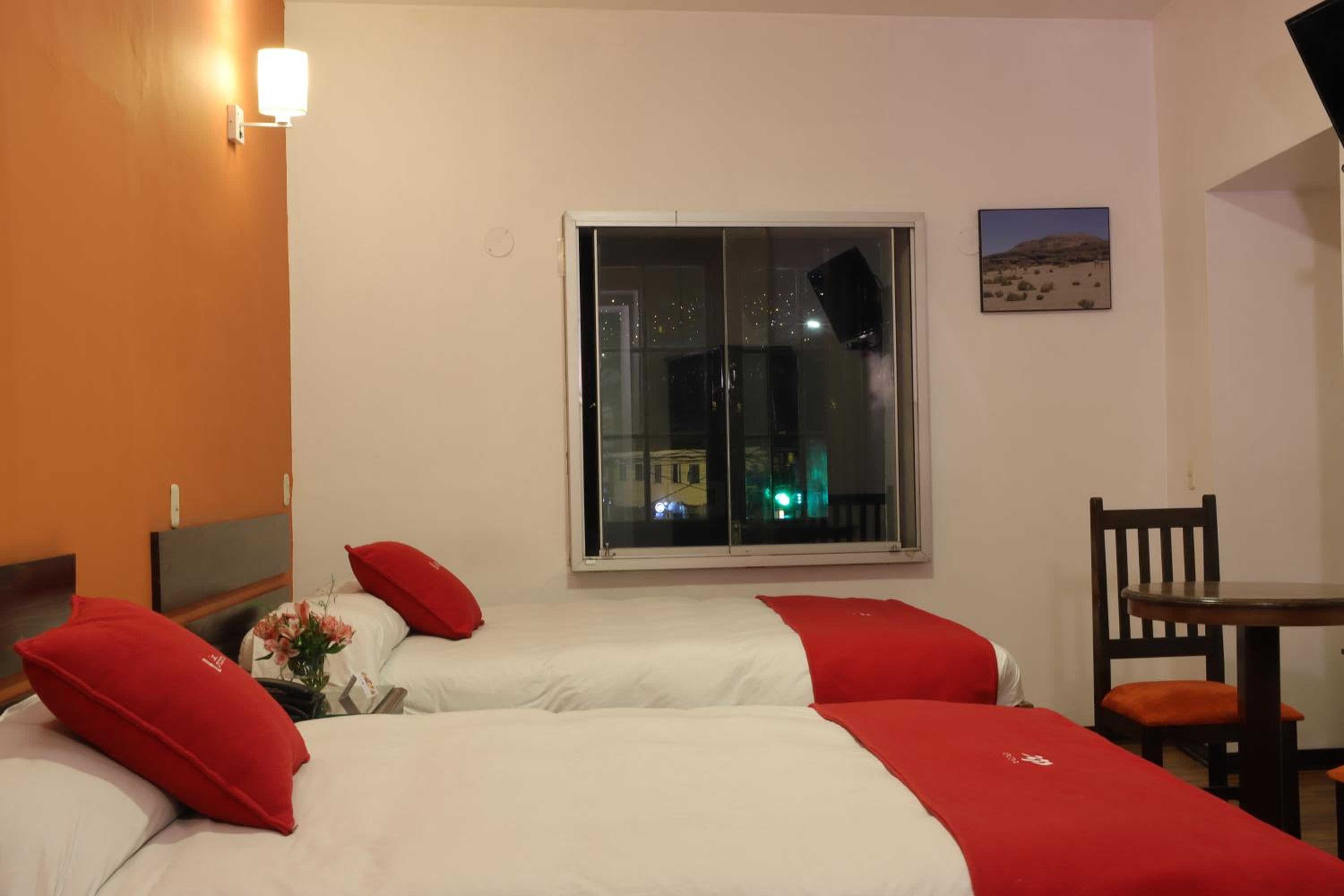 Superior Twin Room - Photo 9