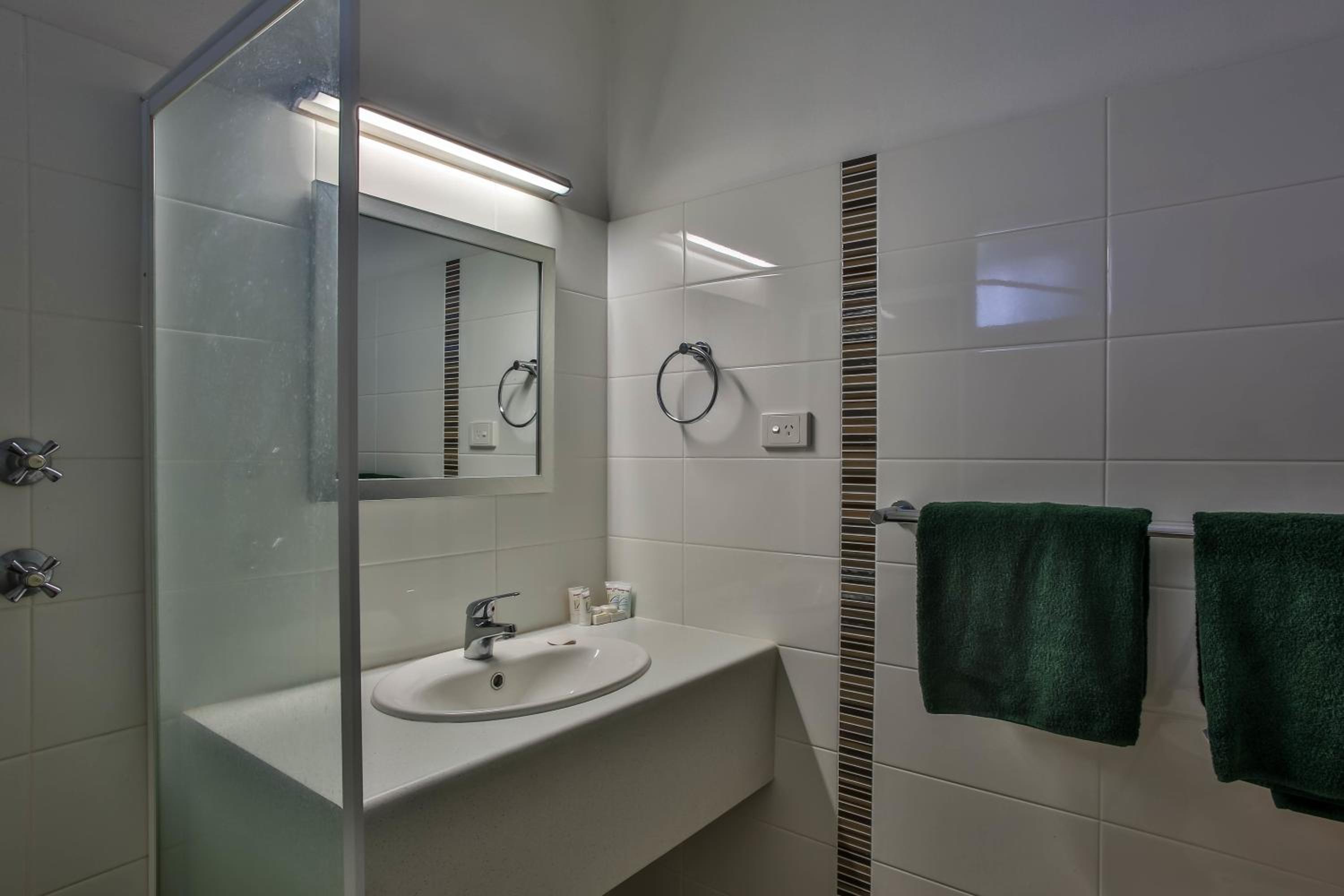 Premium Queen Room - Photo 2