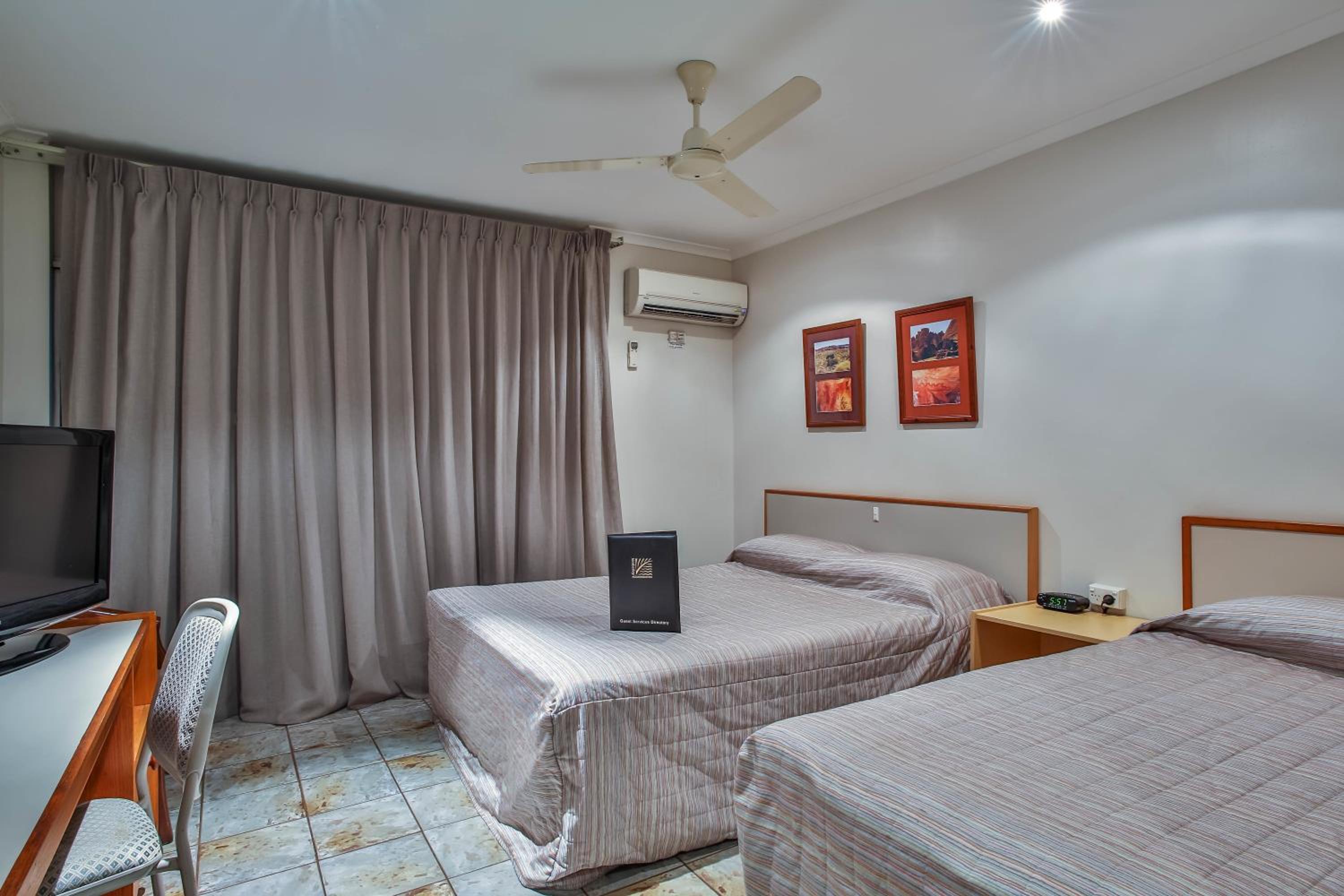 Standard Double Room - Photo 1