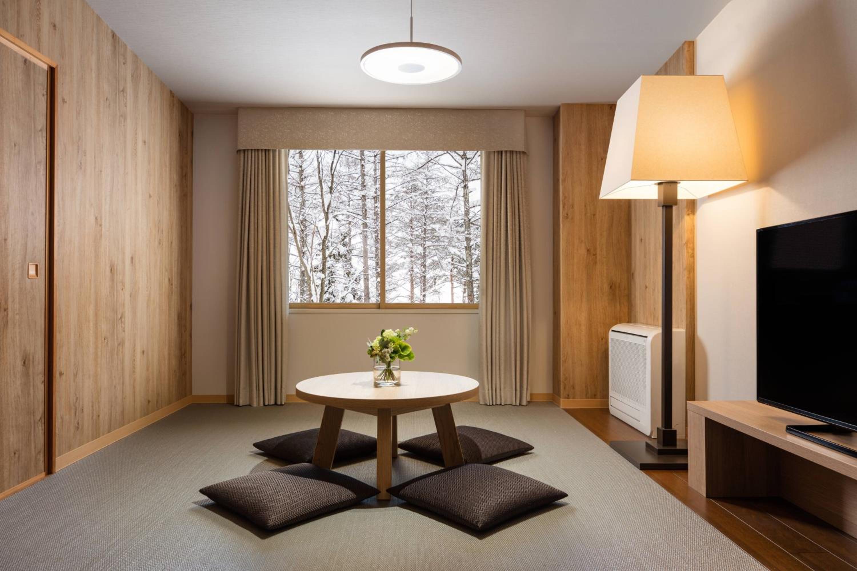 Superior Twin Room with Tatami Area photo 2