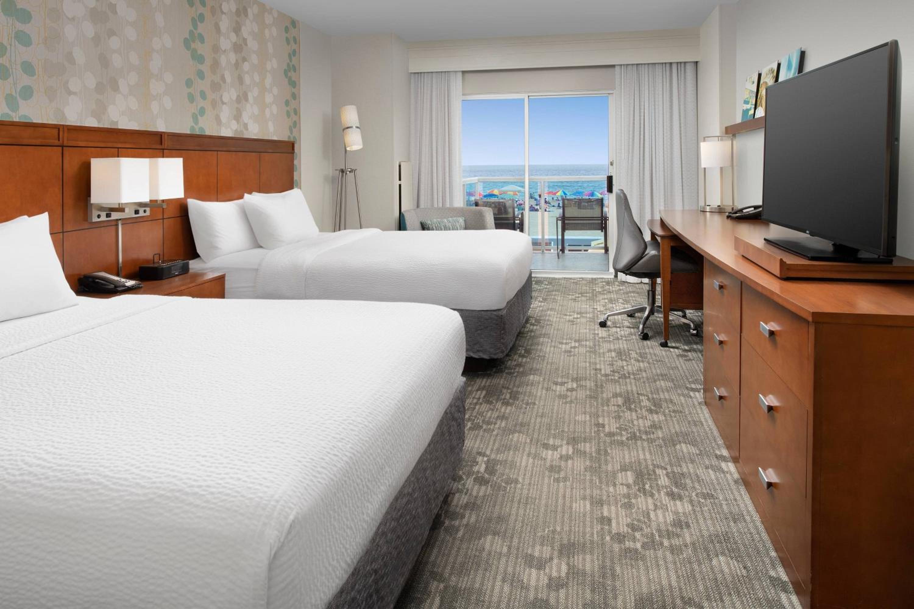Queen Room with Two Queen Beds and Balcony - Oceanfront - Photo 1