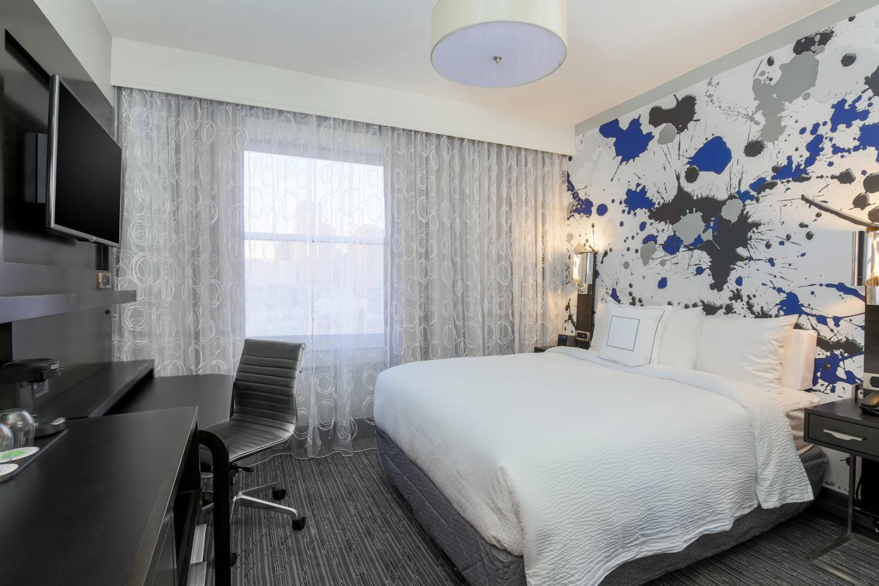 Queen Room - Photo 1