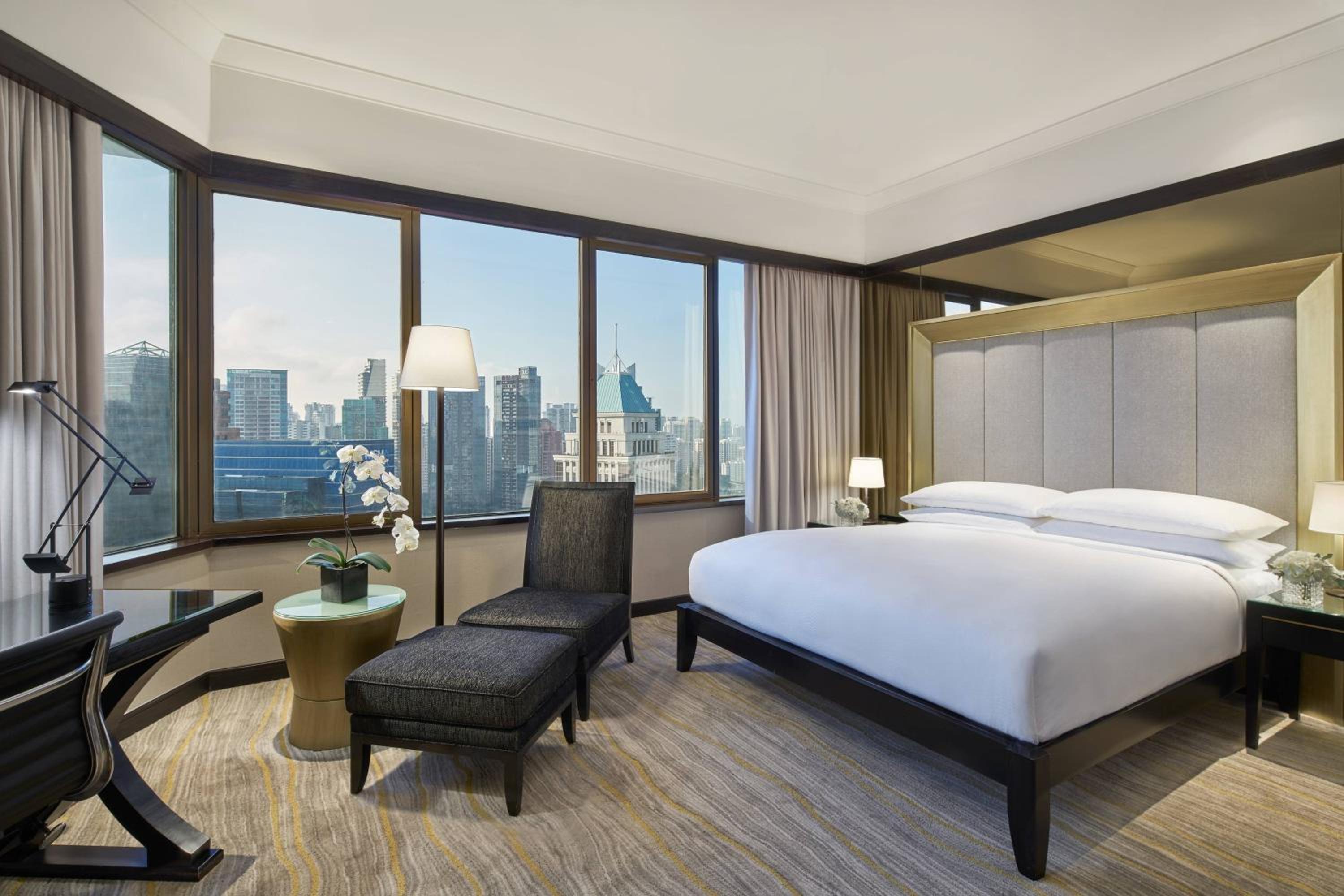 Executive Premier Room, High Floor, Club Lounge Access