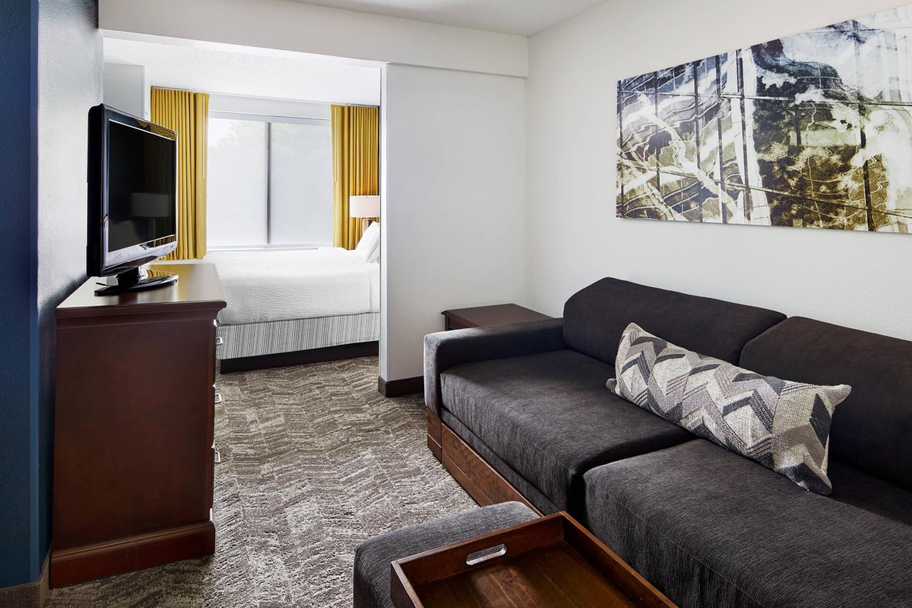 One King Bed Suite with Sofa bed - Photo 1