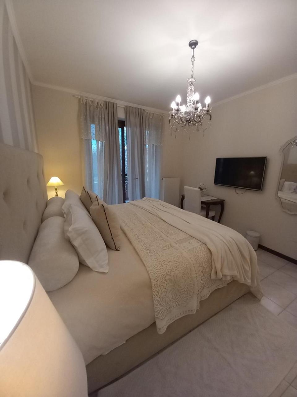 Apartment with Terrace - Photo 88