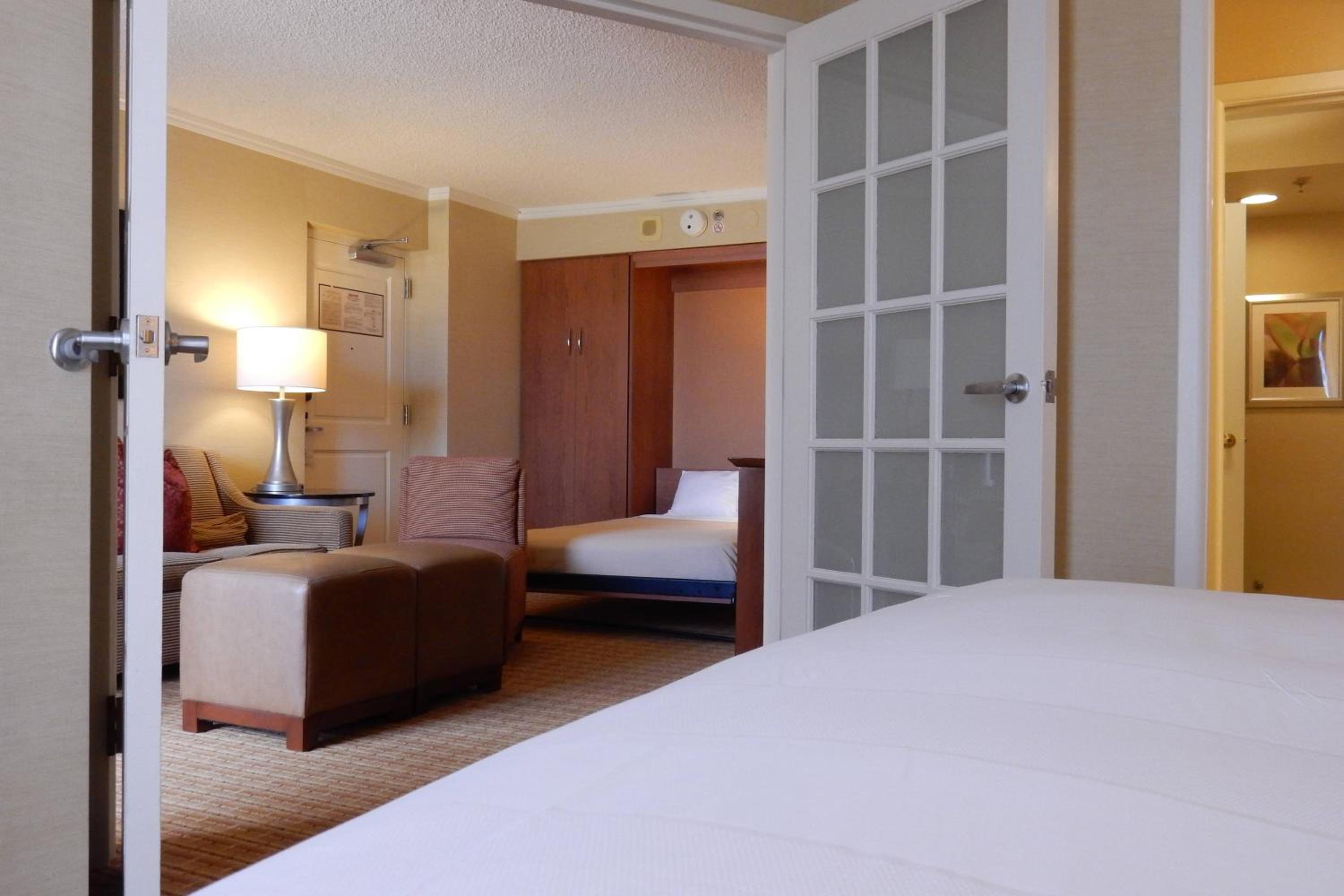 One-Bedroom Suite with Sofa Bed - Photo 1