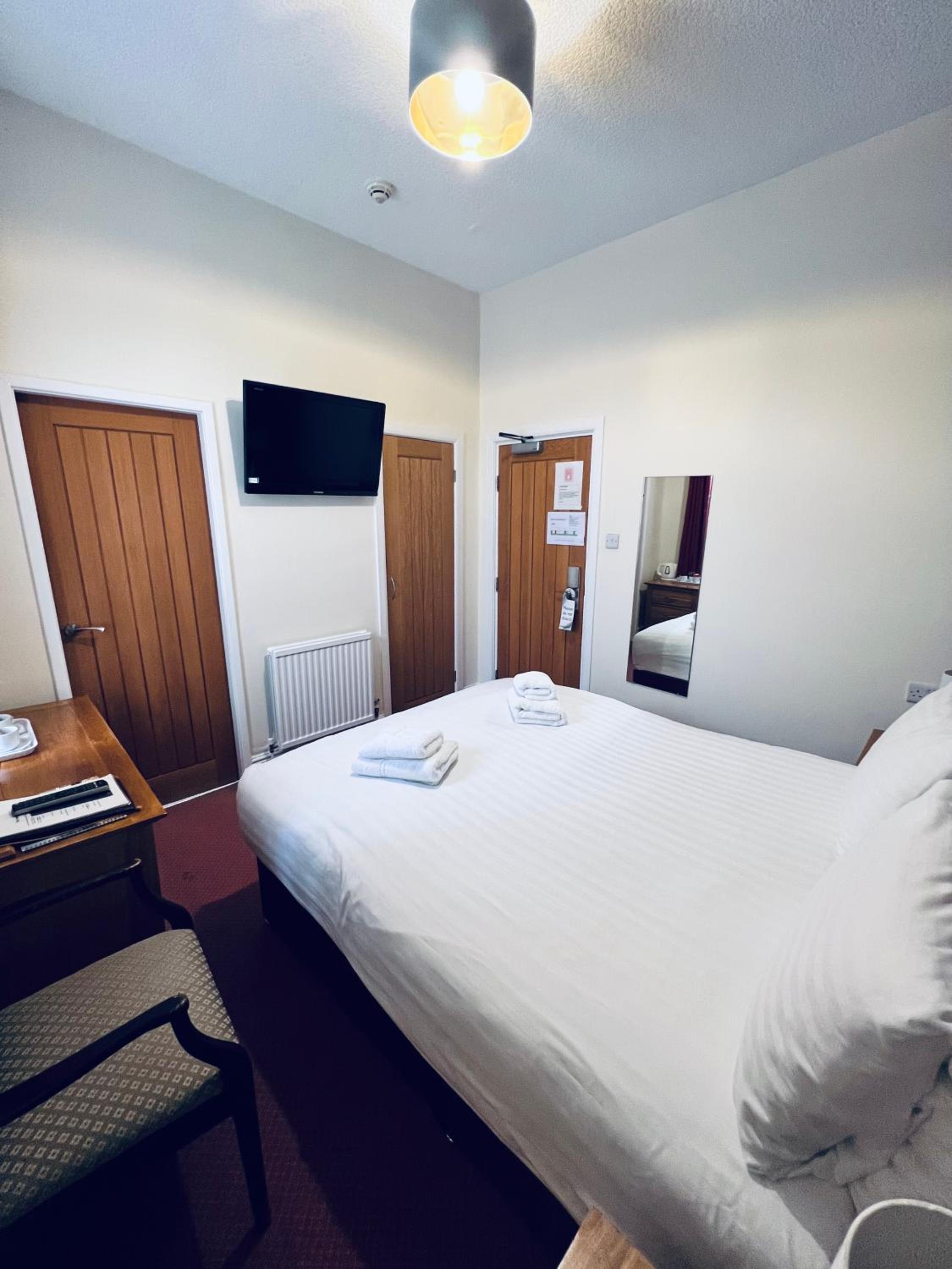 Standard Double Room photo 2