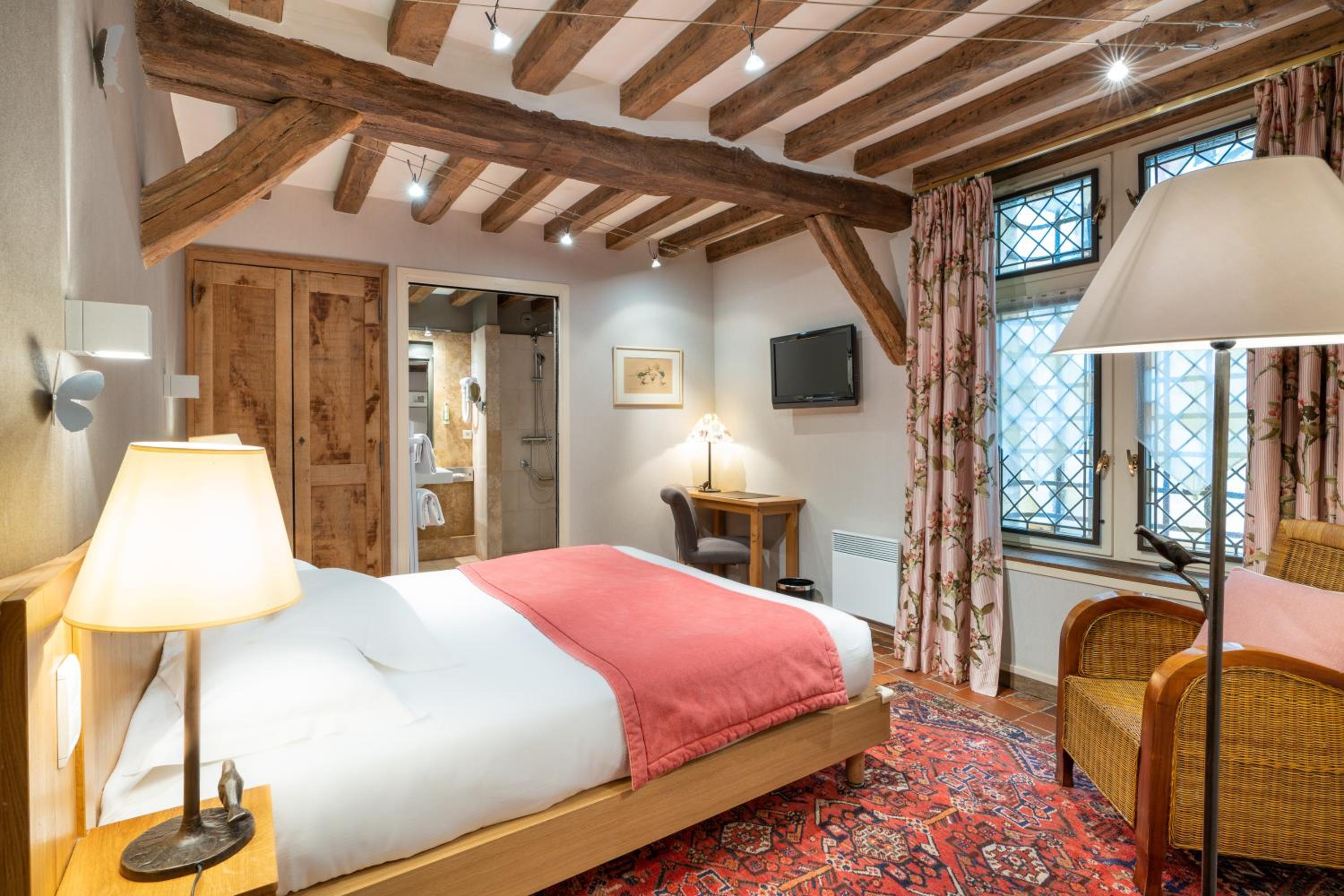 Superior Double Room - Photo 1