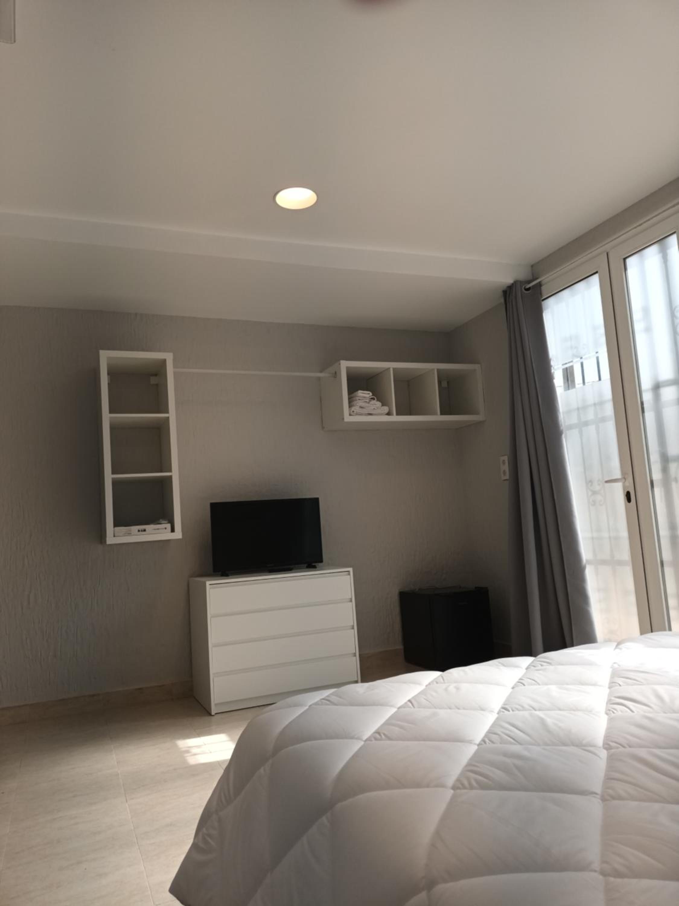 Queen Room - Disability Access photo 2