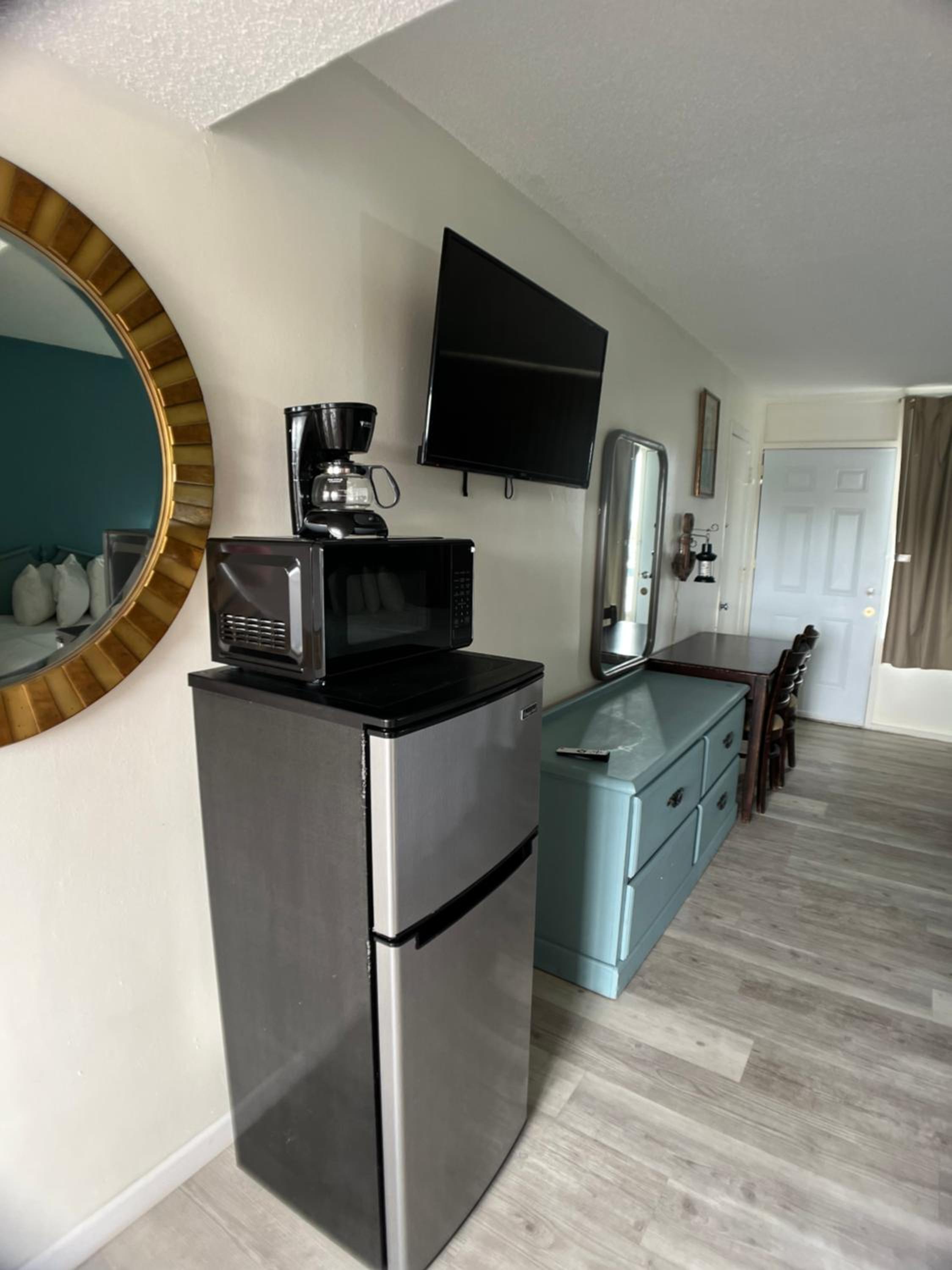 Double Room with Sea View - Photo 11