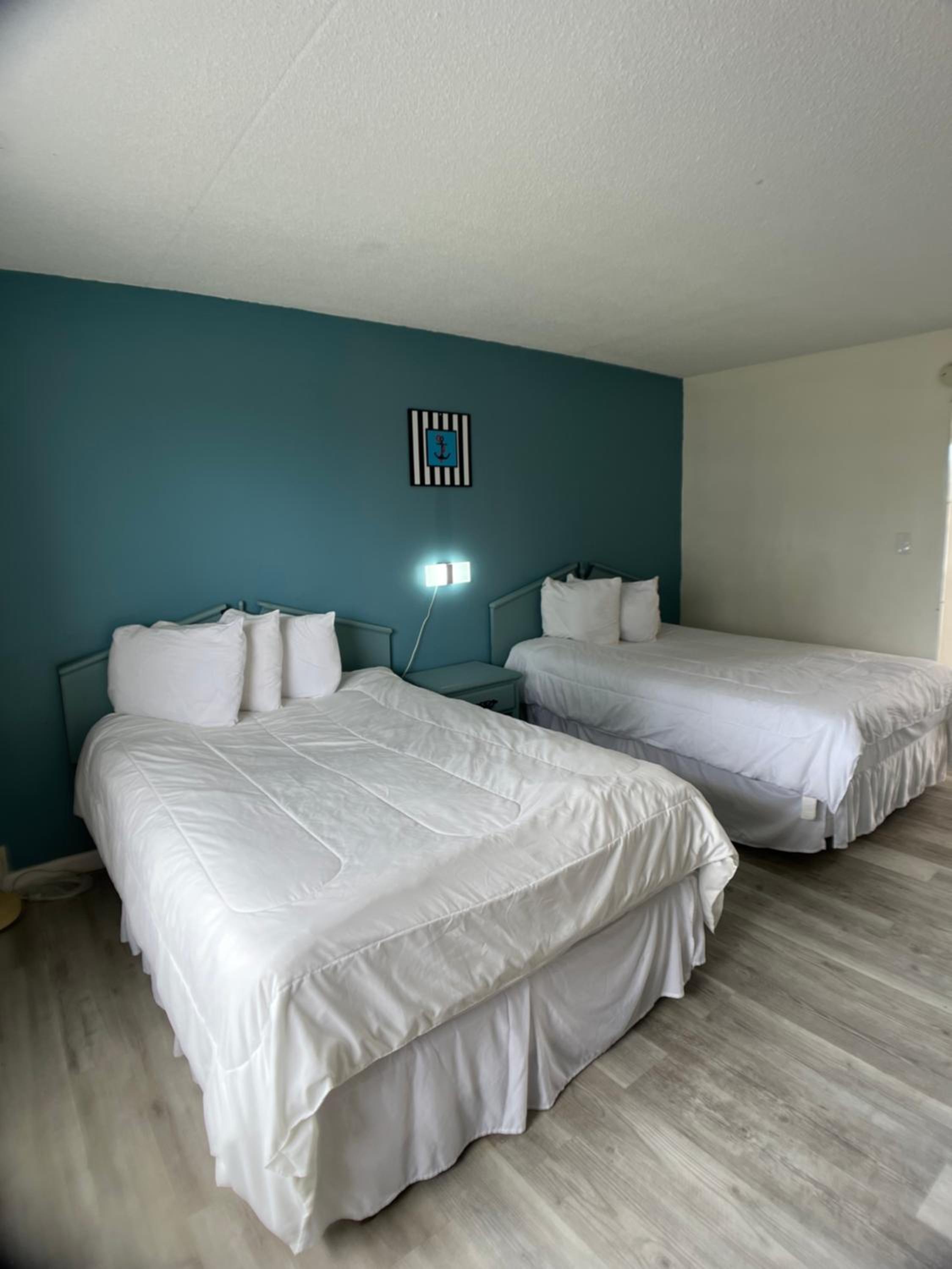 Double Room with Sea View - Photo 18
