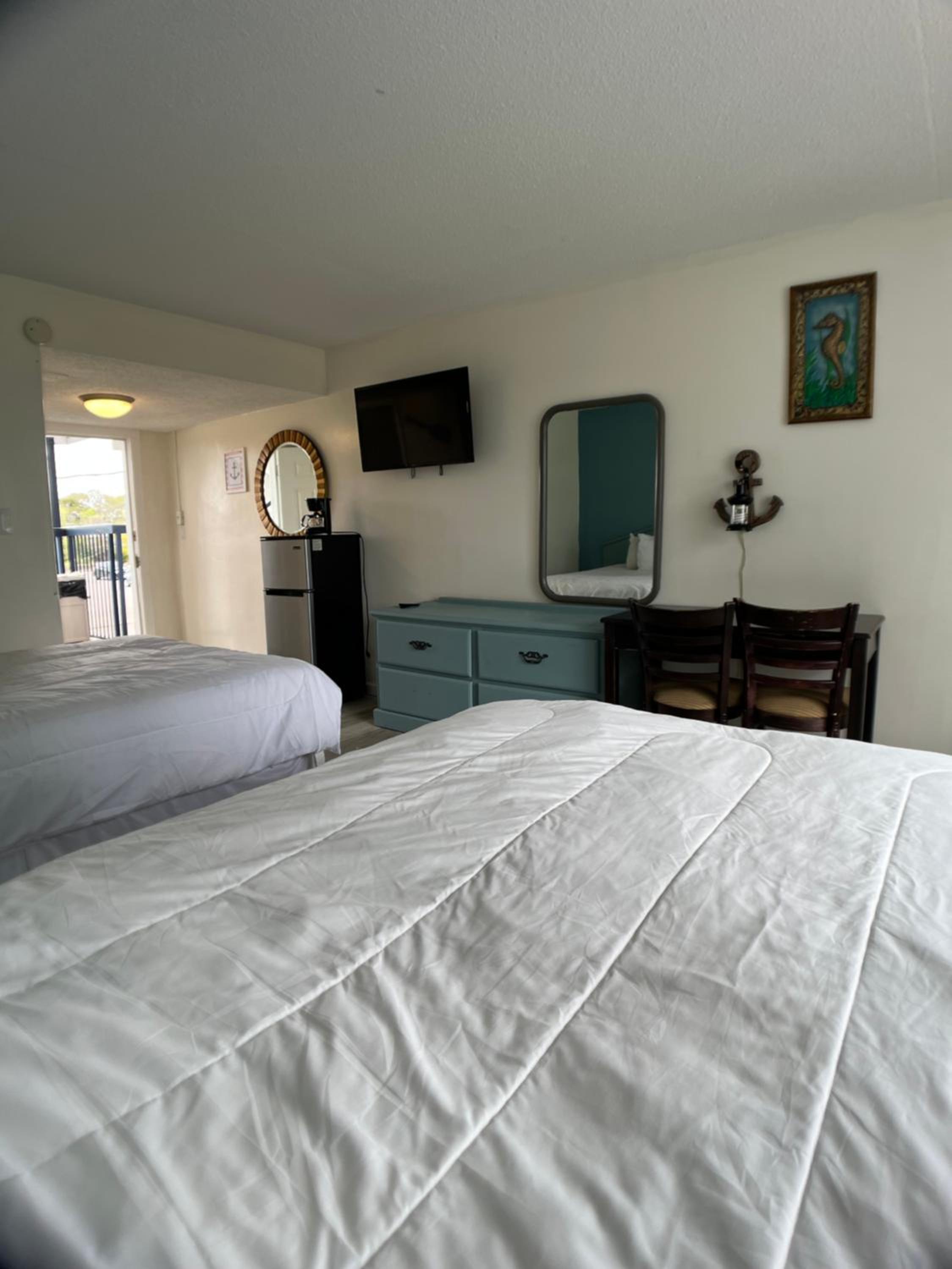 Double Room with Sea View - Photo 16