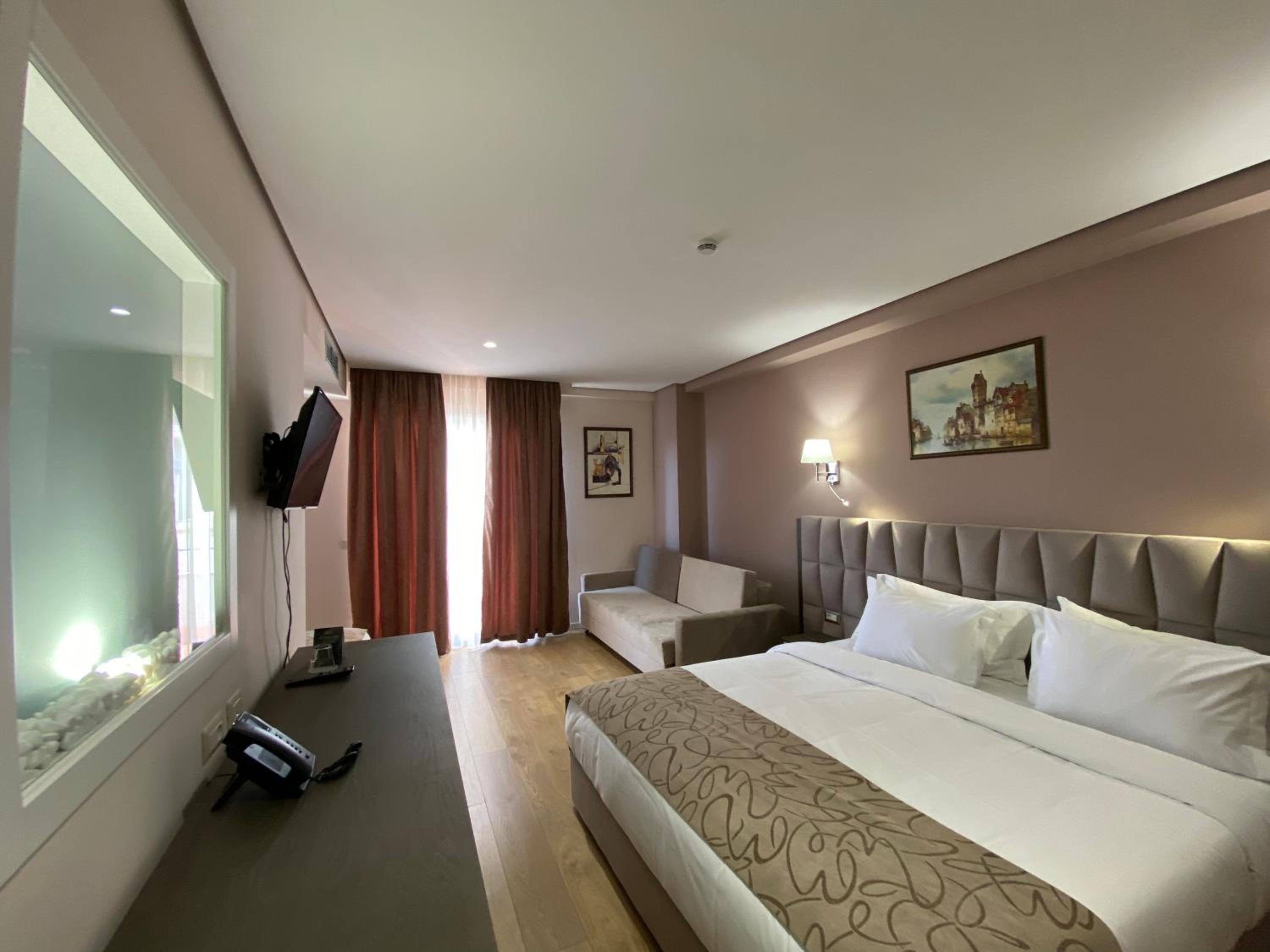 Deluxe Room photo 1