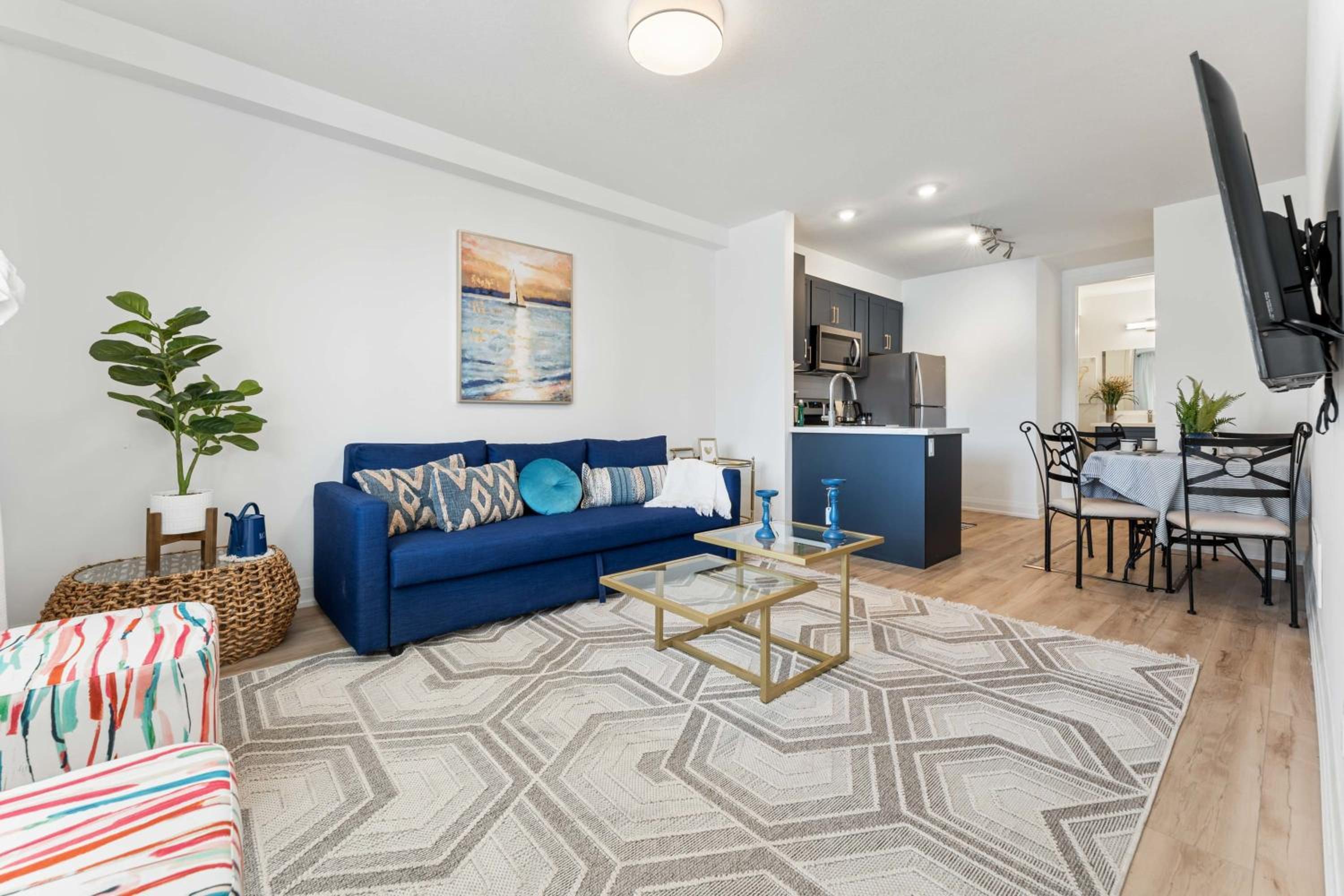 Apartment photo 2