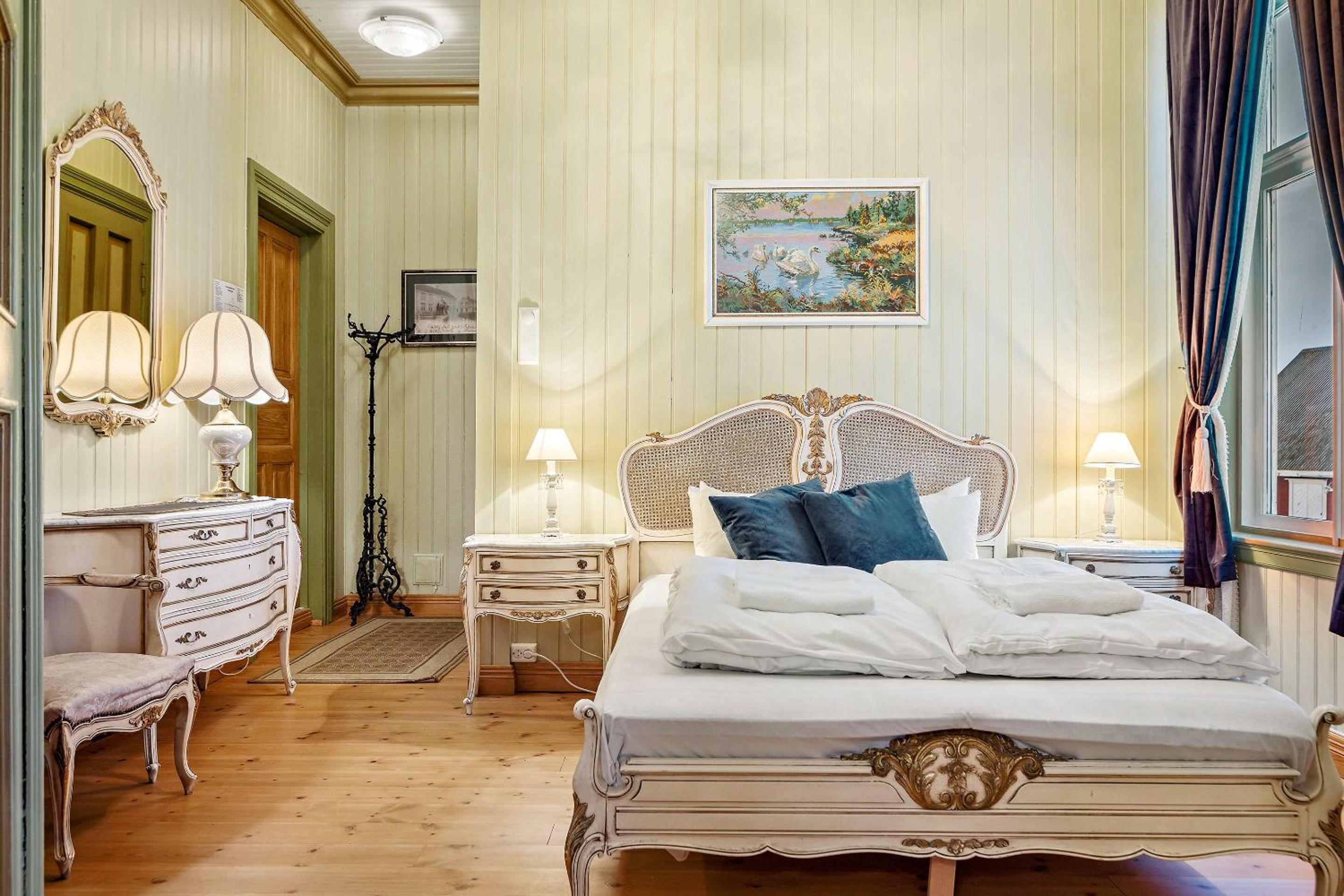 Executive King Suite with Sea View