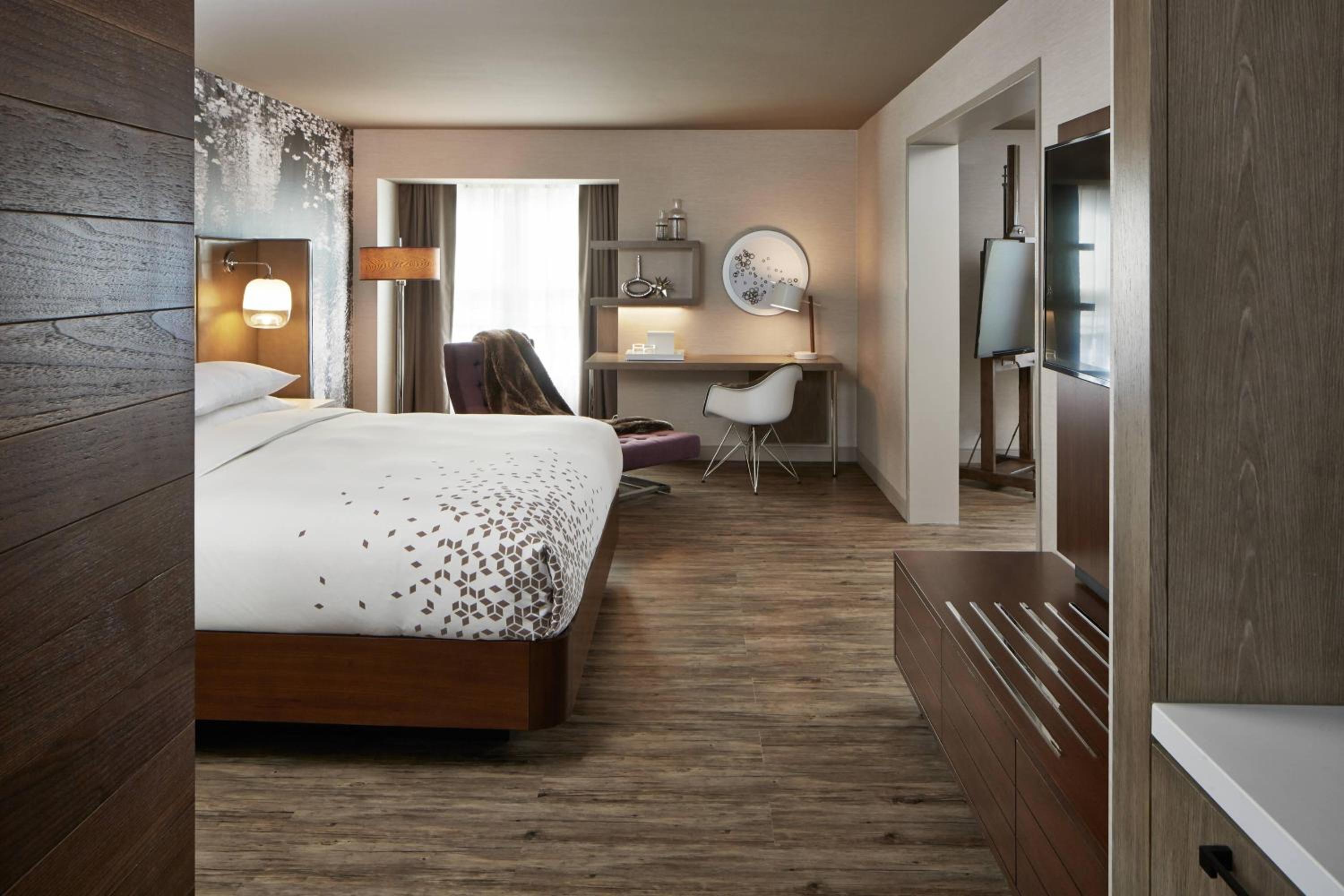 Pebble Beach Suite, 1 Bedroom Smaller Suite, 1 King