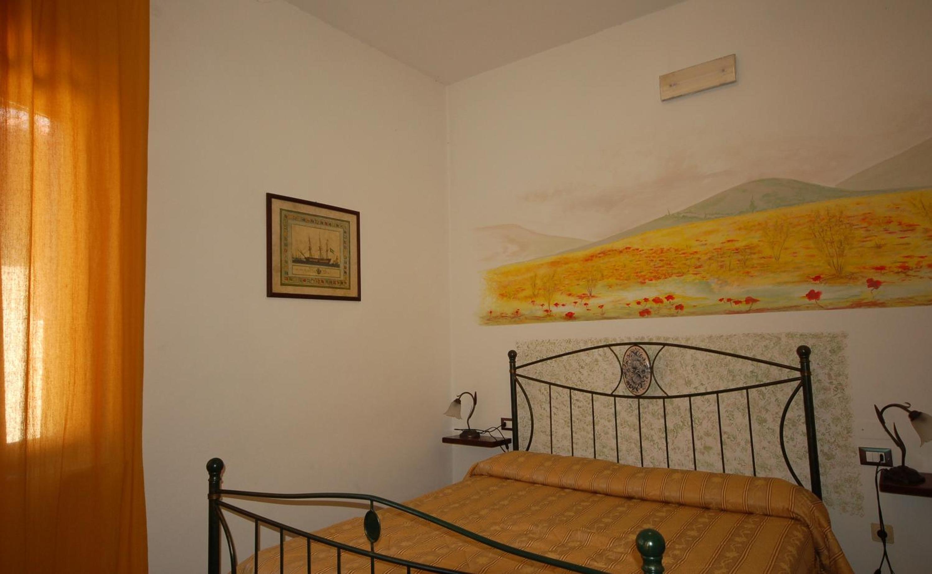 Double or Twin Room - Photo 5