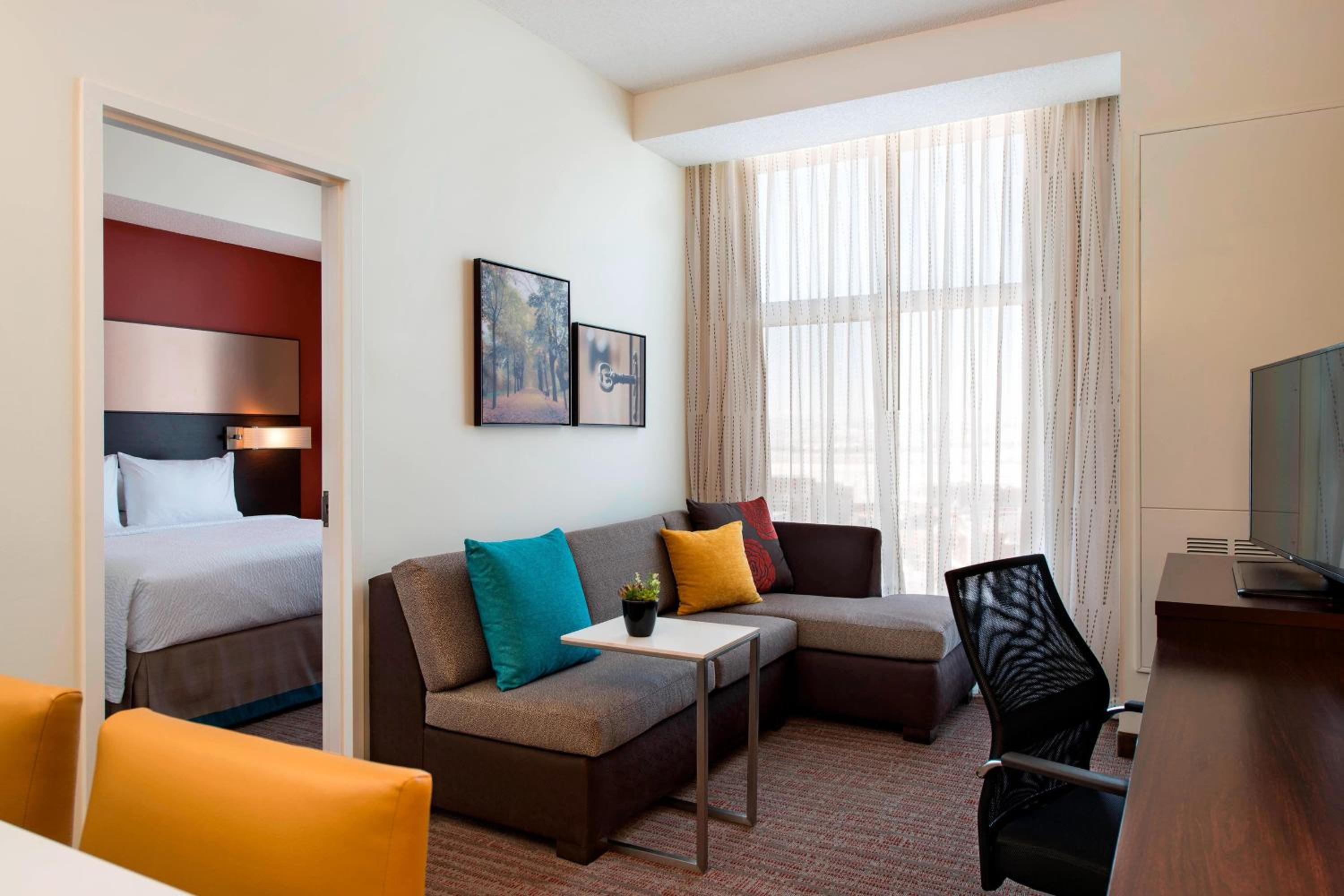 One-Bedroom Suite