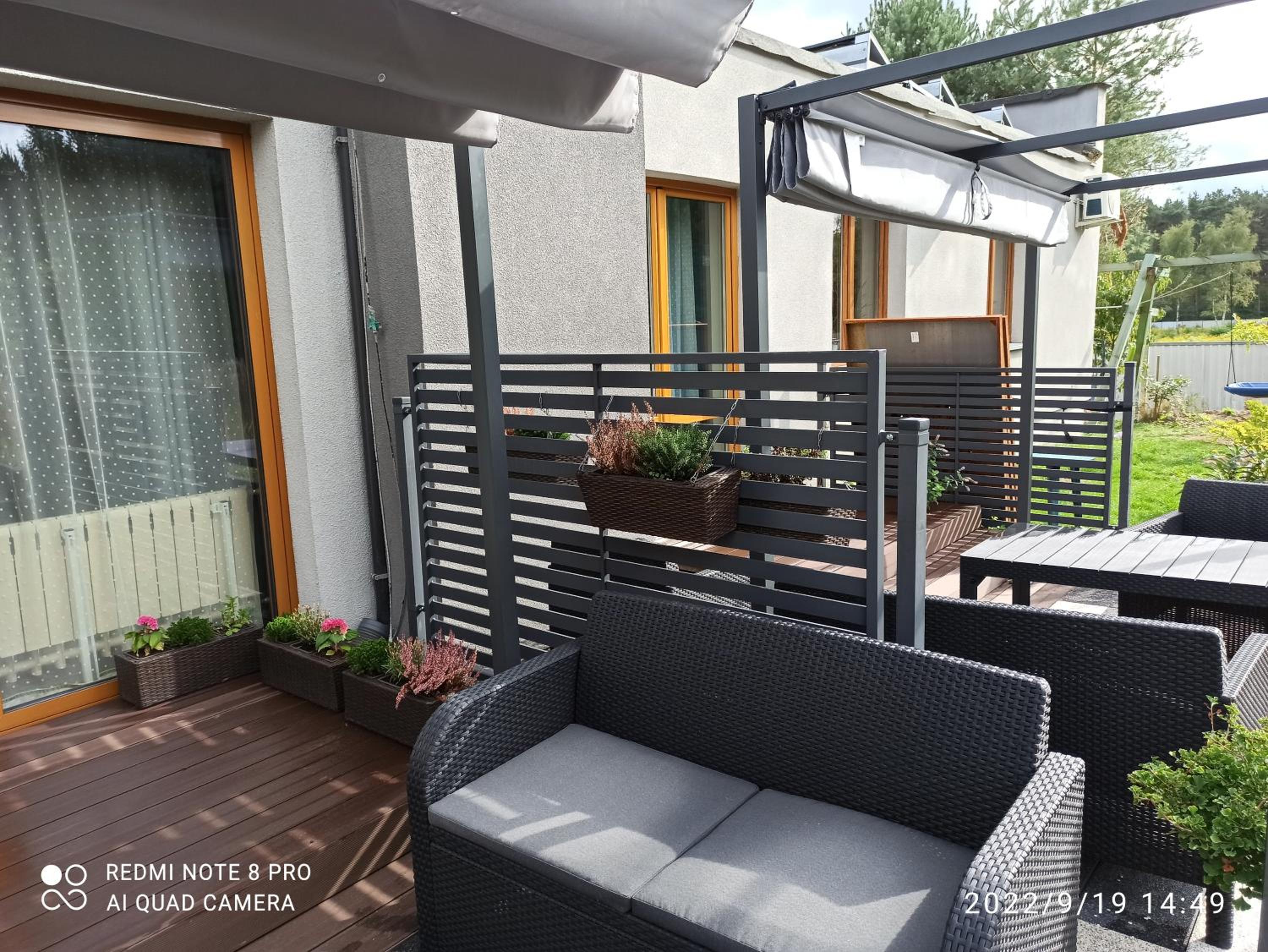 Studio Apartment with Kitchenette and Terrace - Photo 3
