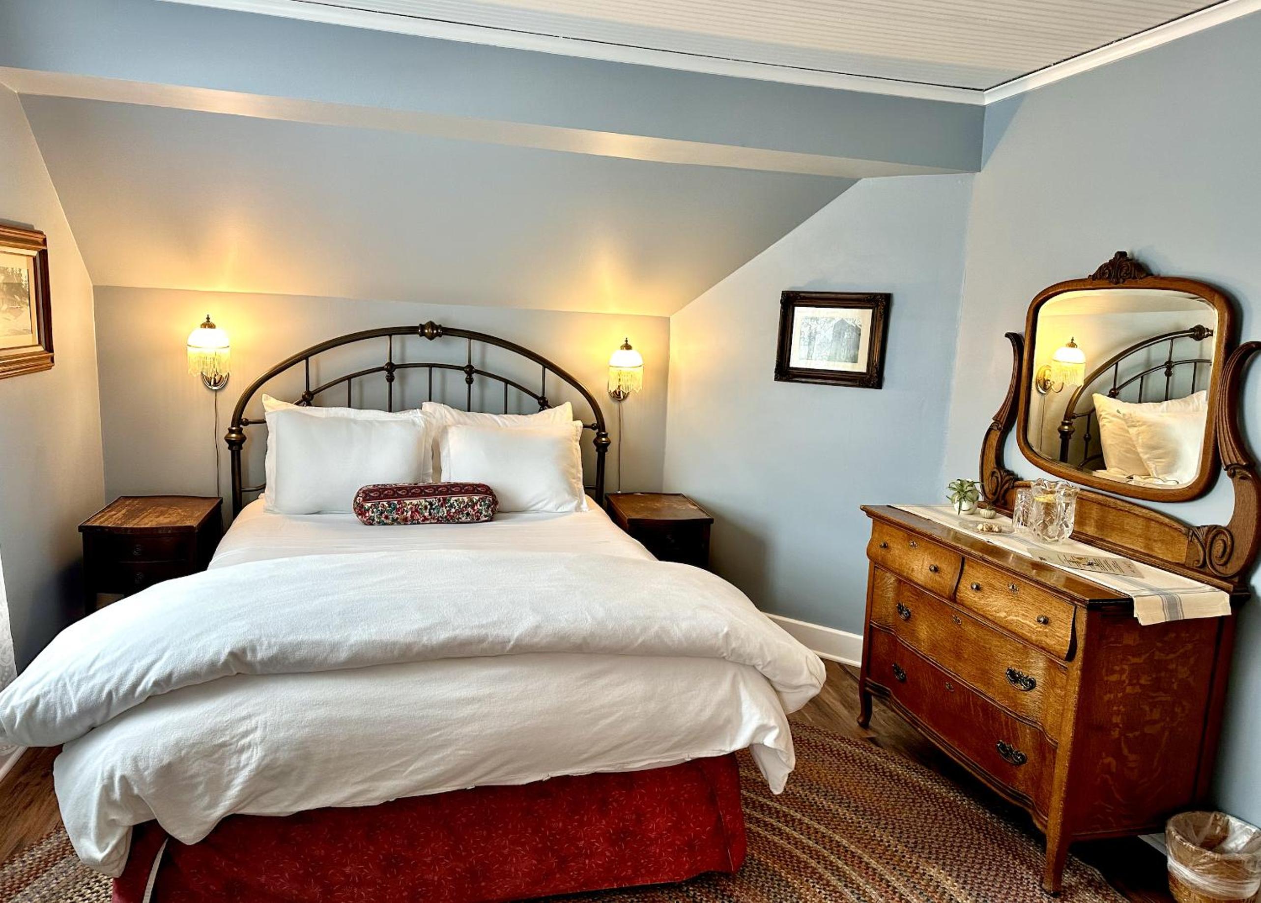 Queen Room with Sea View photo 1