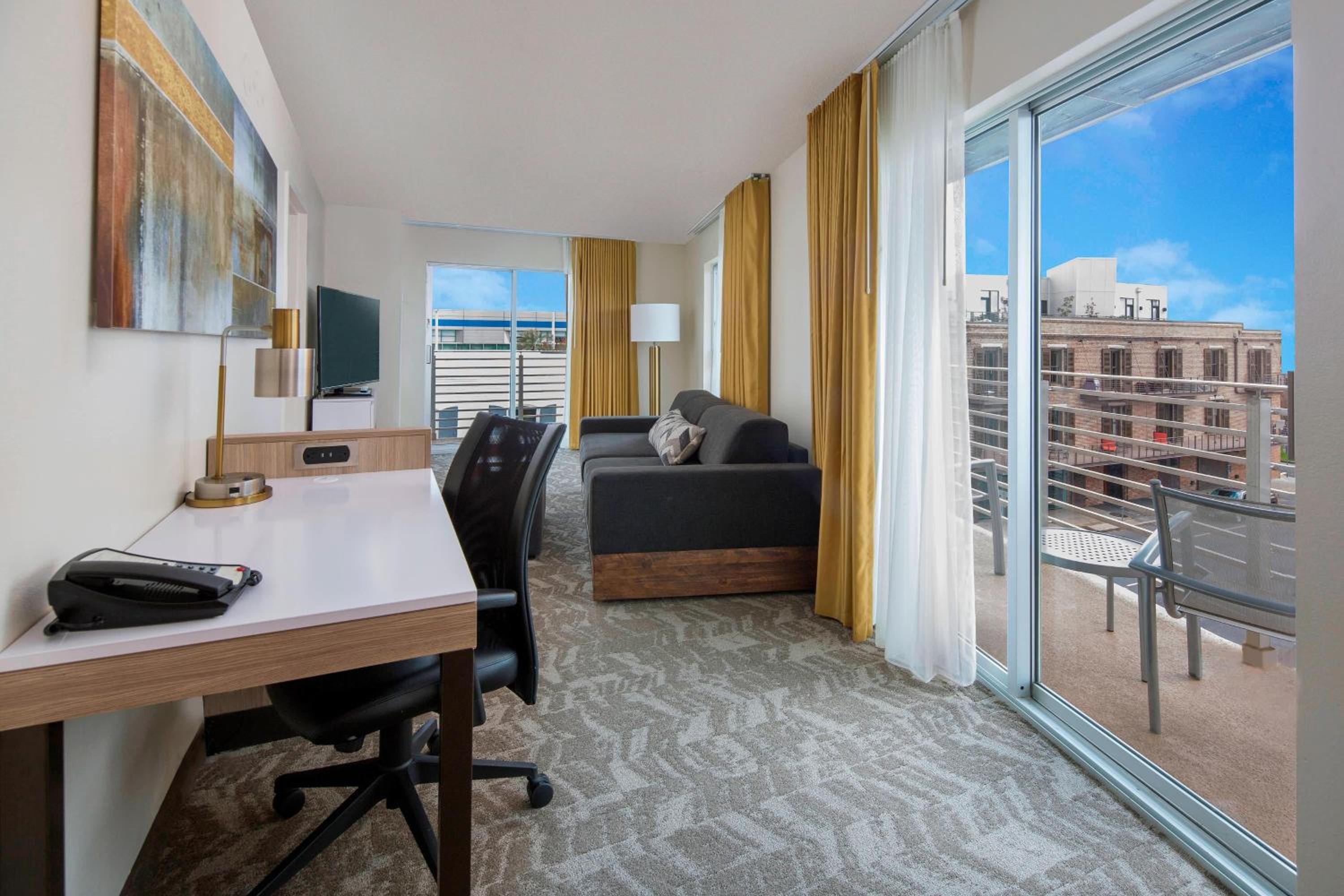Junior King Suite with Sofa Bed - Photo 1