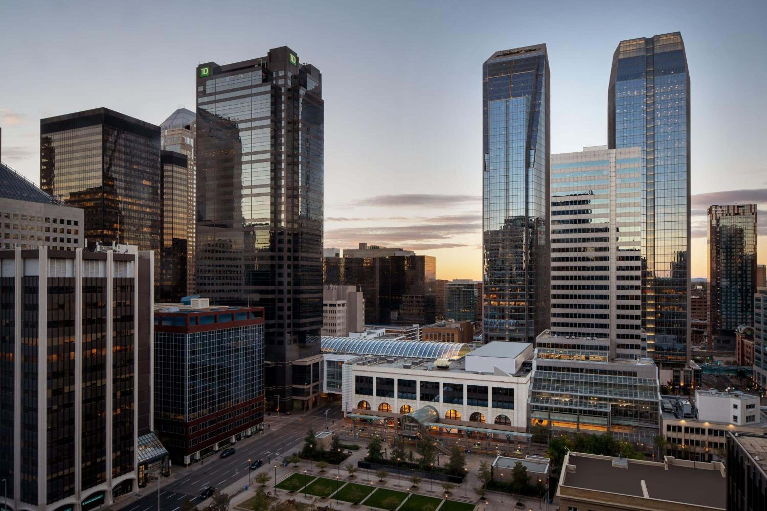 King Room with City View