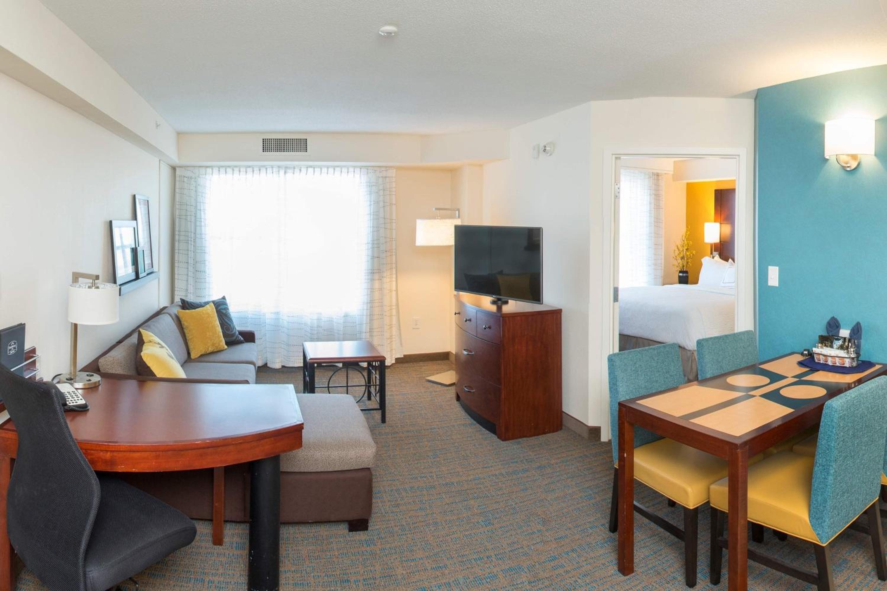 Two-Bedroom Suite - Photo 1