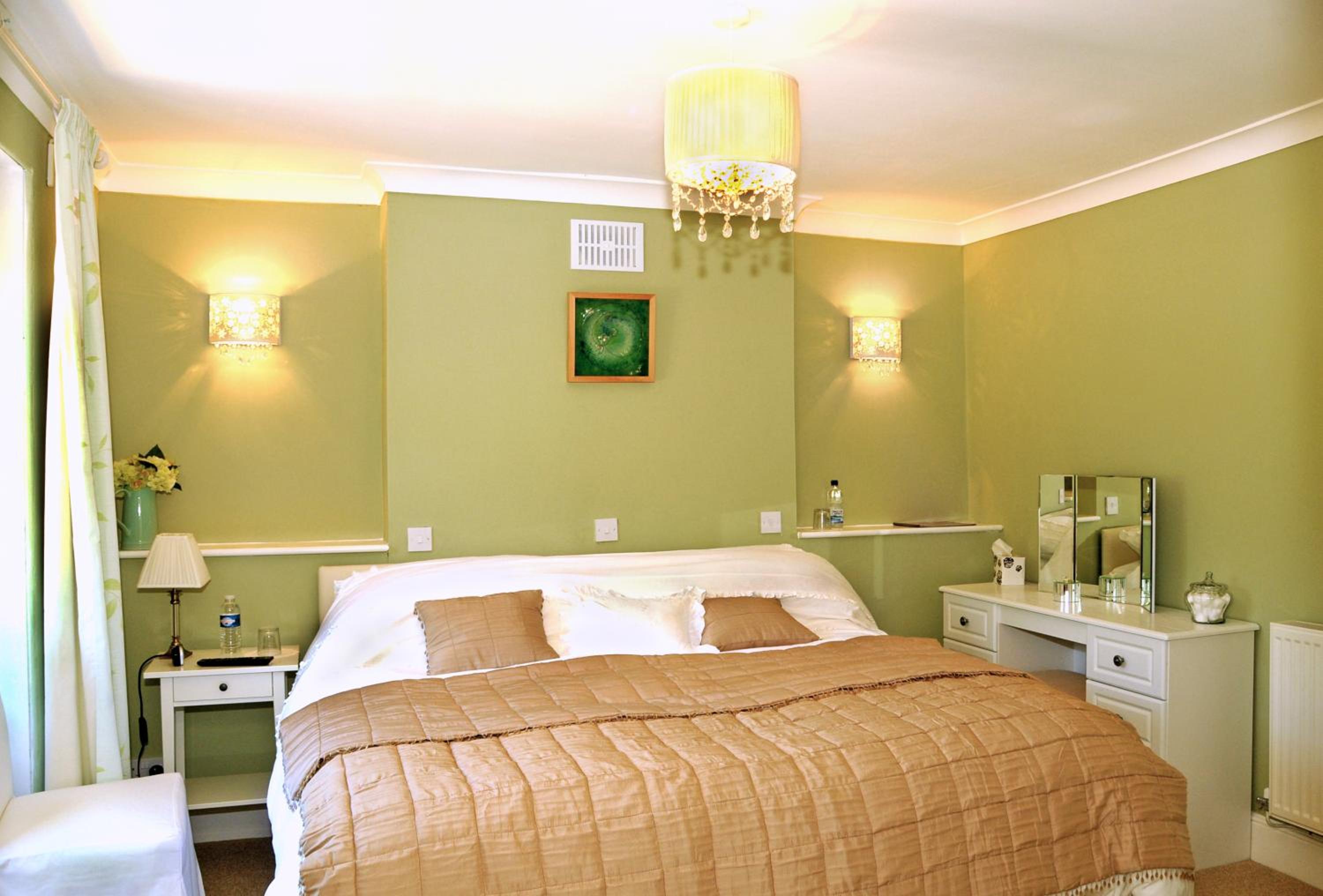 Deluxe Double or Twin Room with Shower photo 1