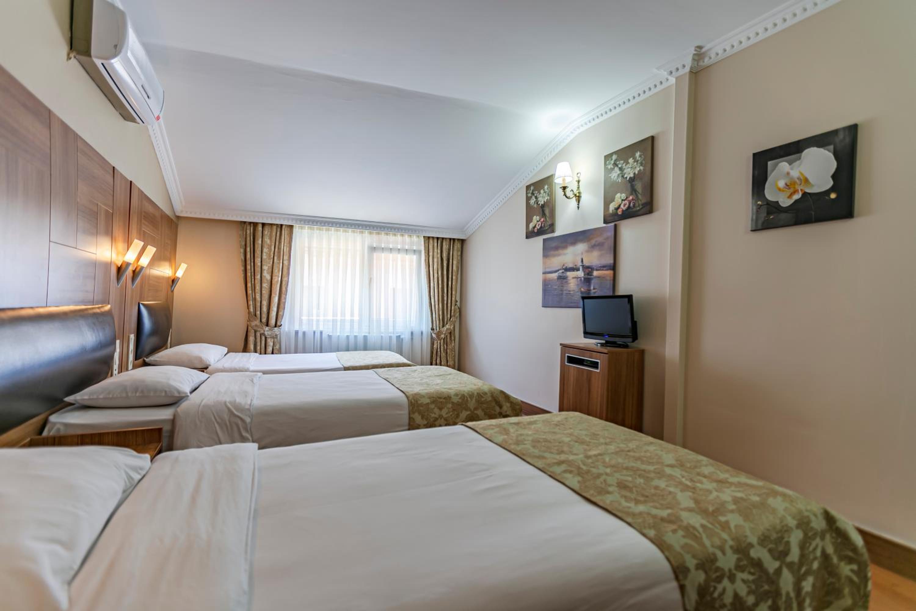 Standard Triple Room photo 1