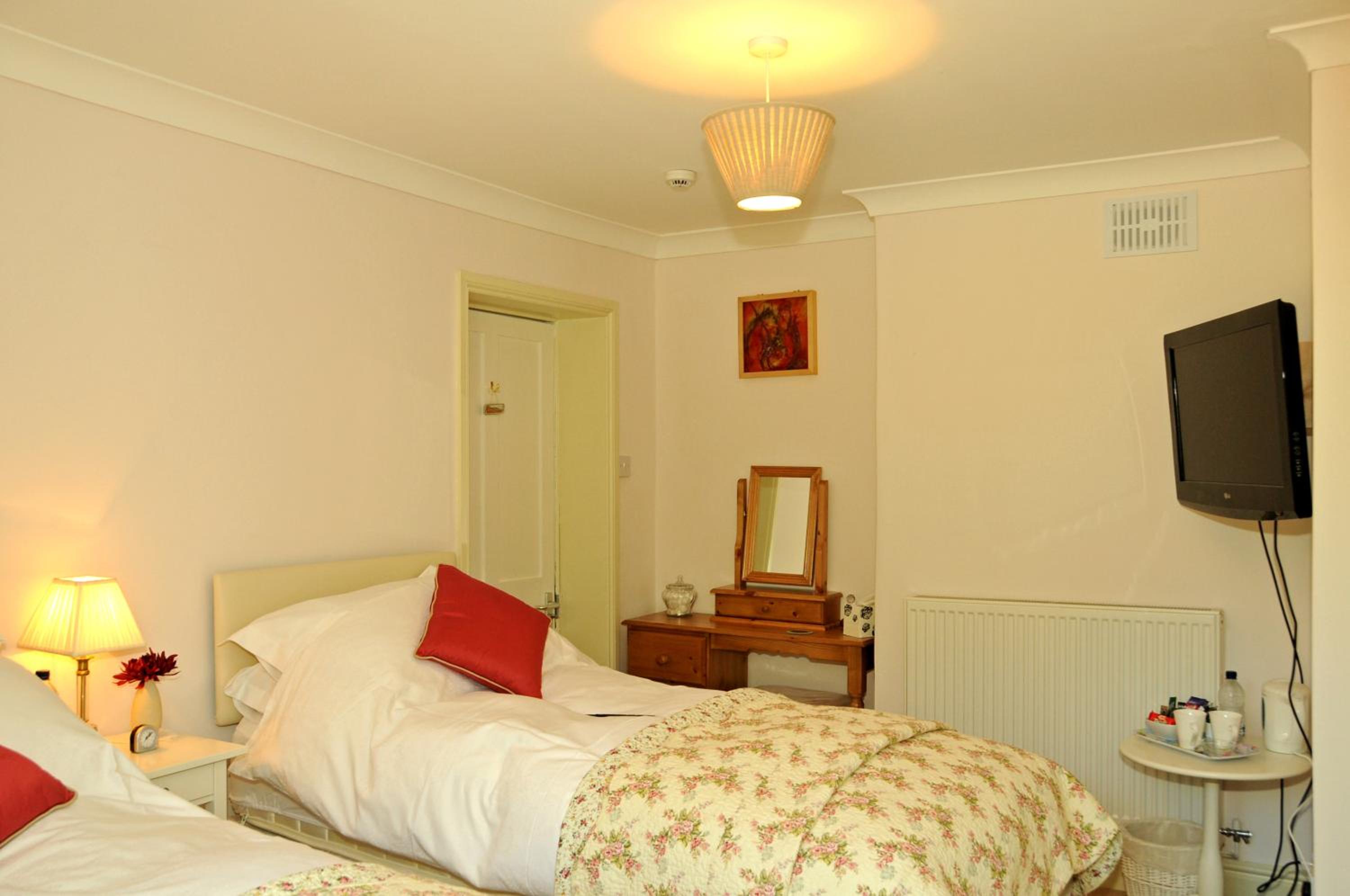 Double or Twin Room with Shower photo 1