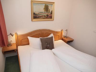 One-Bedroom Apartment with Balcony photo 1
