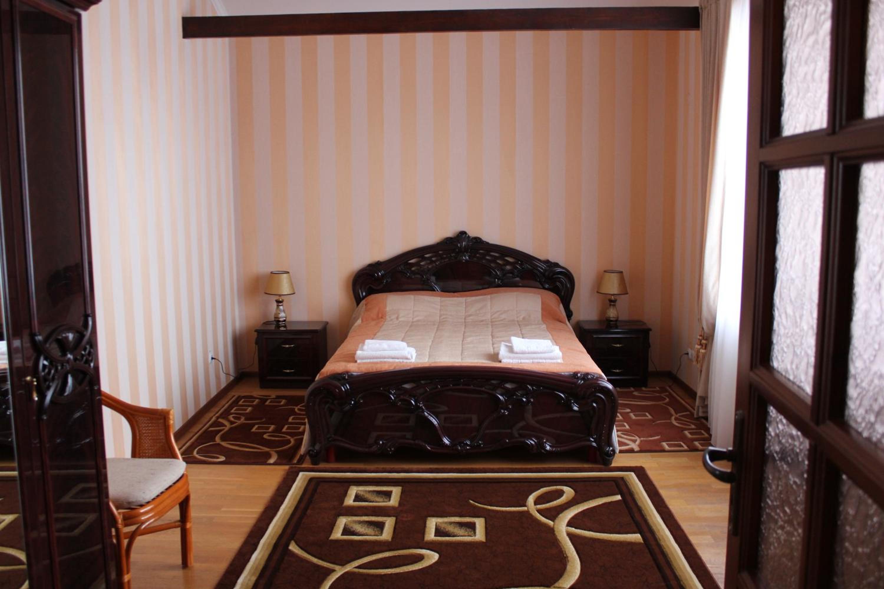 Two-Bedroom Suite photo 3