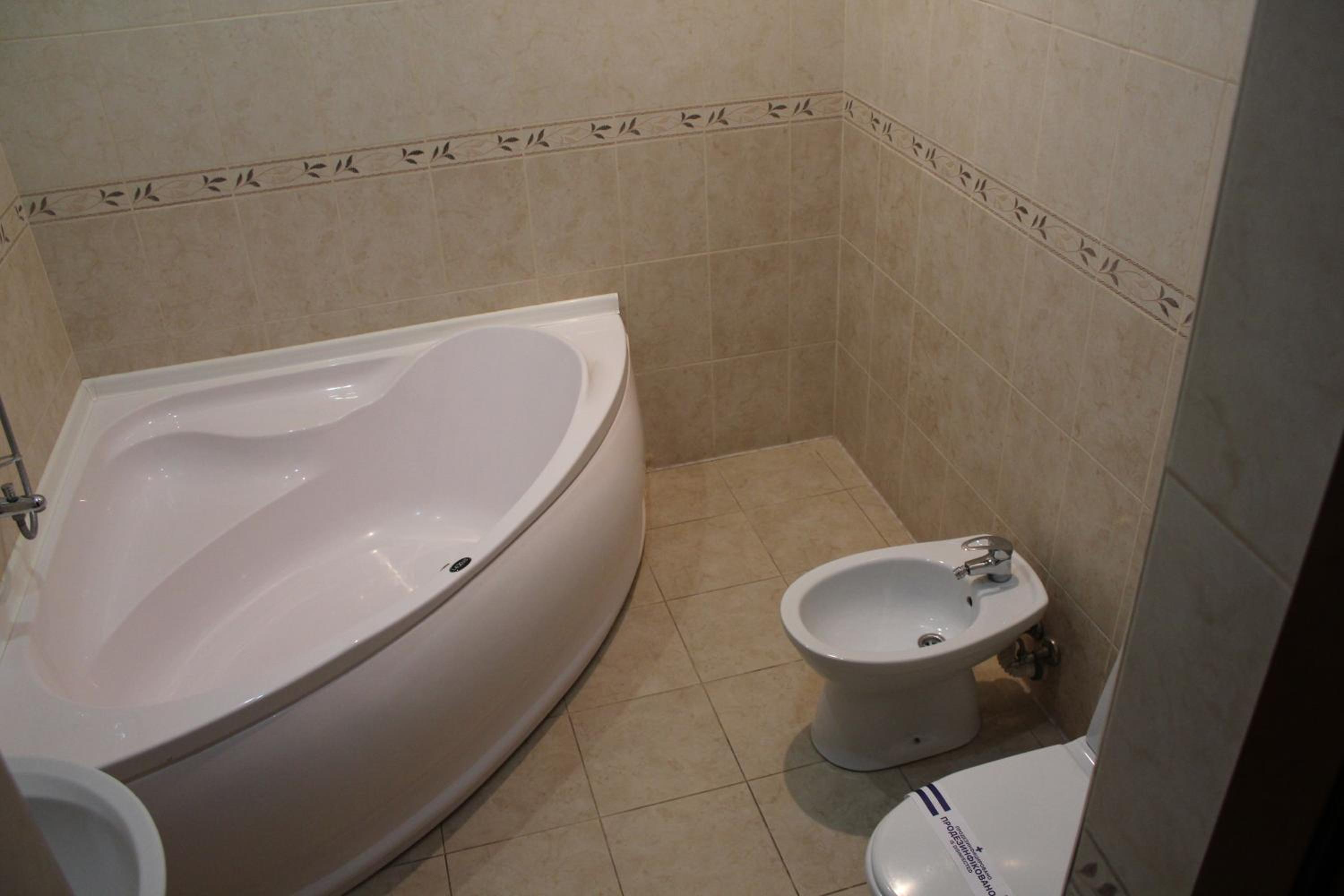 One-Bedroom Suite photo 2