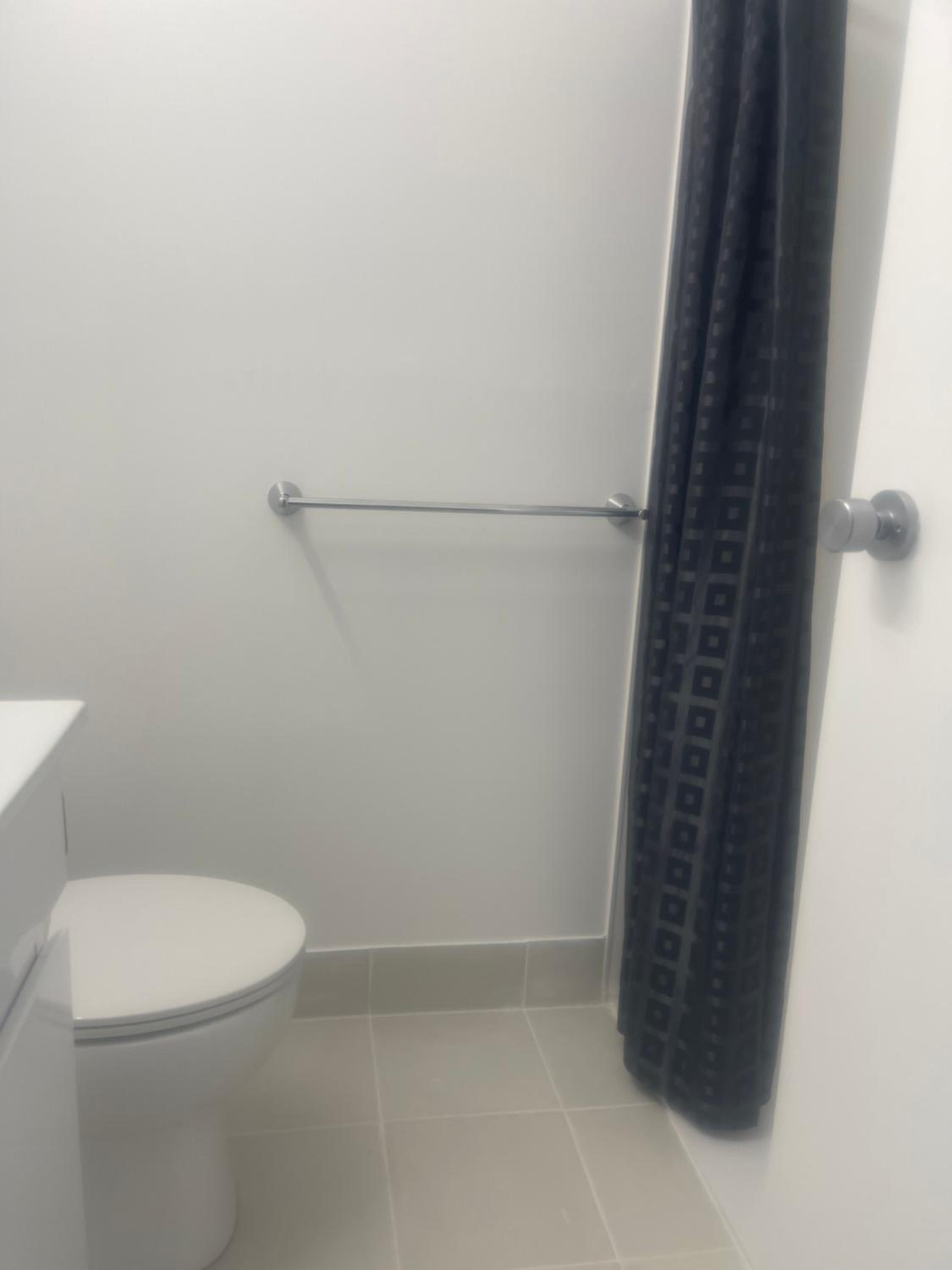 Double Room with Private Bathroom - Photo 6