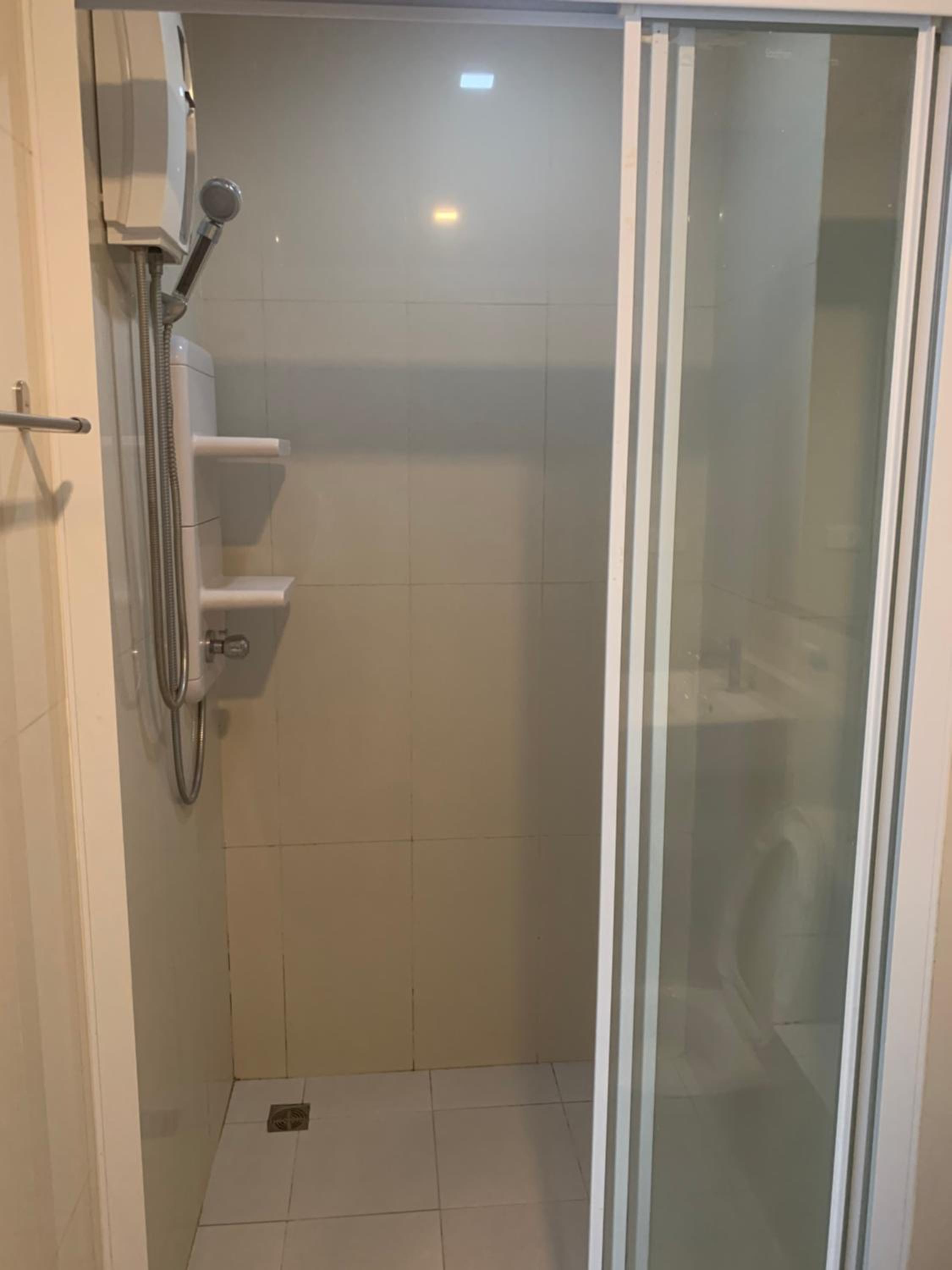 One-Bedroom Apartment - Photo 10