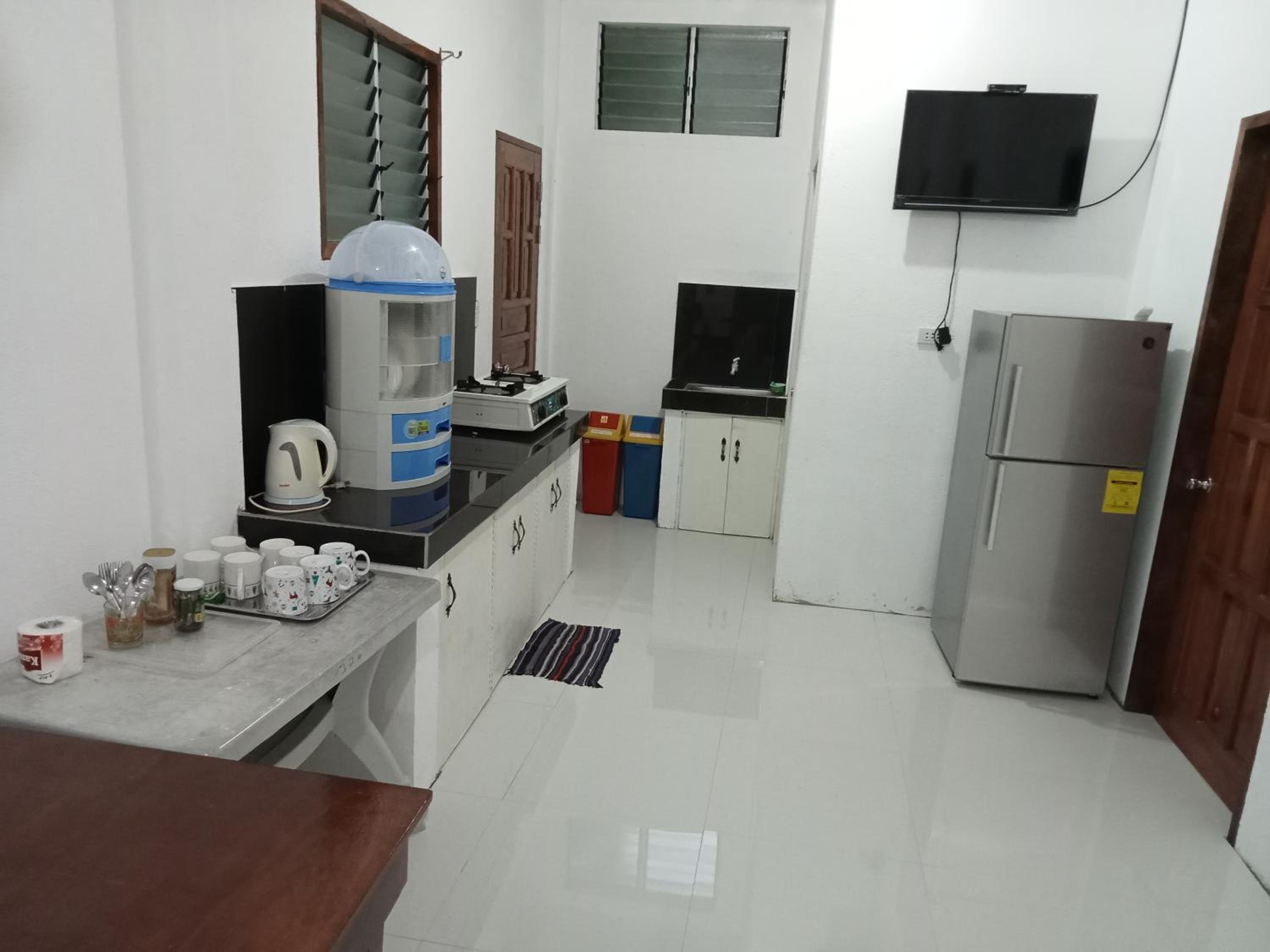 Comfort Triple Room with Shower - Photo 4