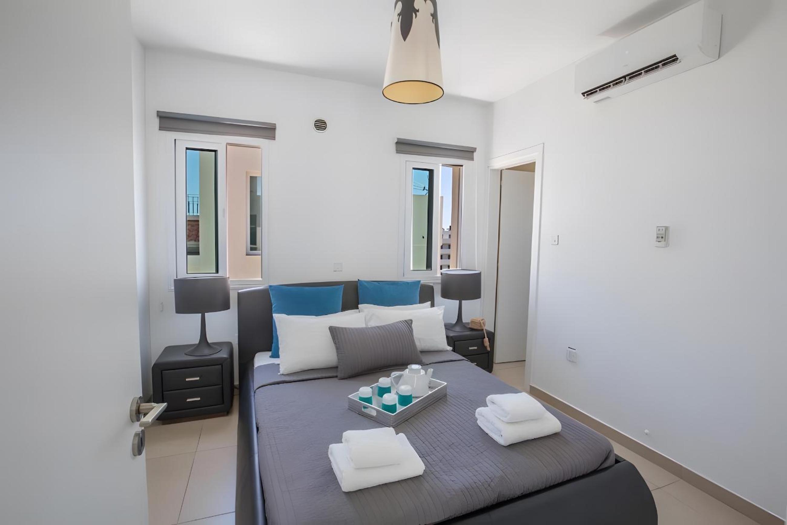 Deluxe Villa with Private Pool - Photo 10