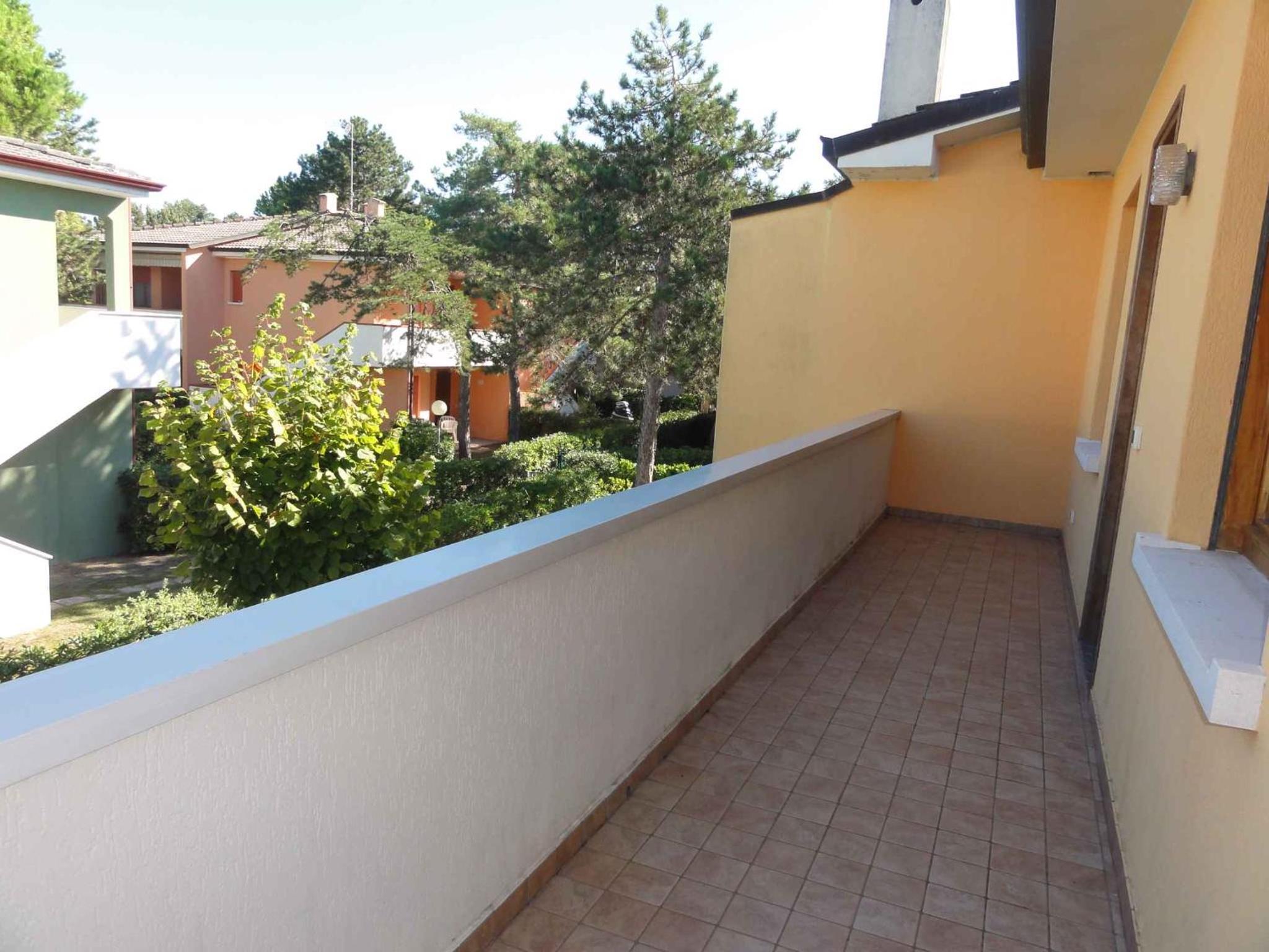 Apartment 5
